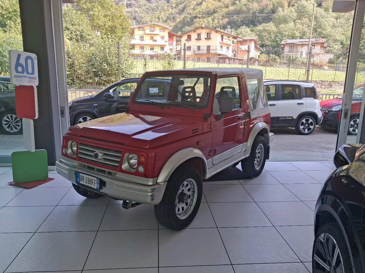 Suzuki Samurai Samurai 1.3i cat Cabriolet De Luxe S Rouge - 1
