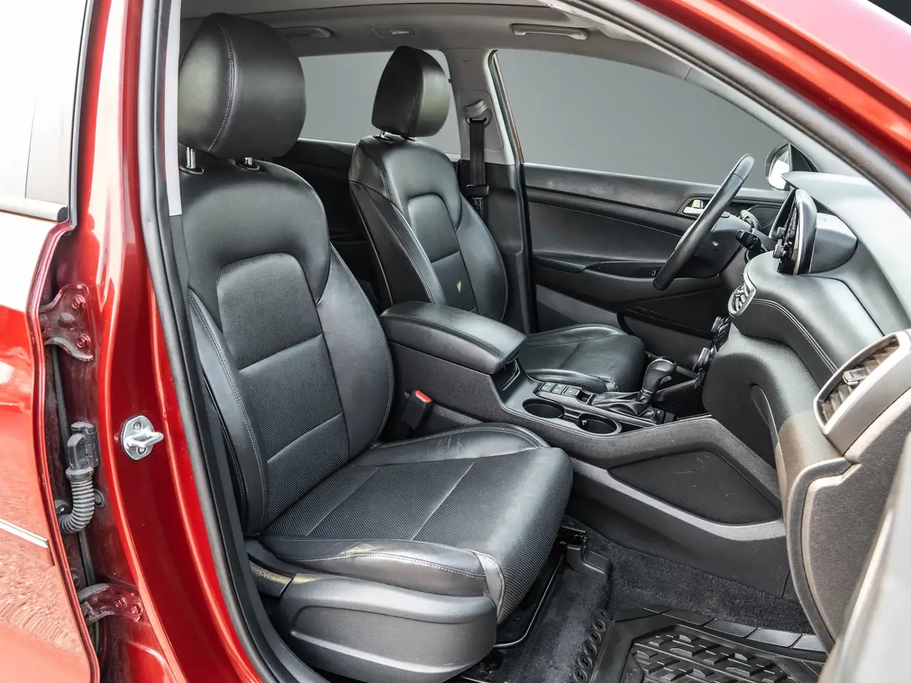 Hyundai TUCSON photo Hyundai TUCSON