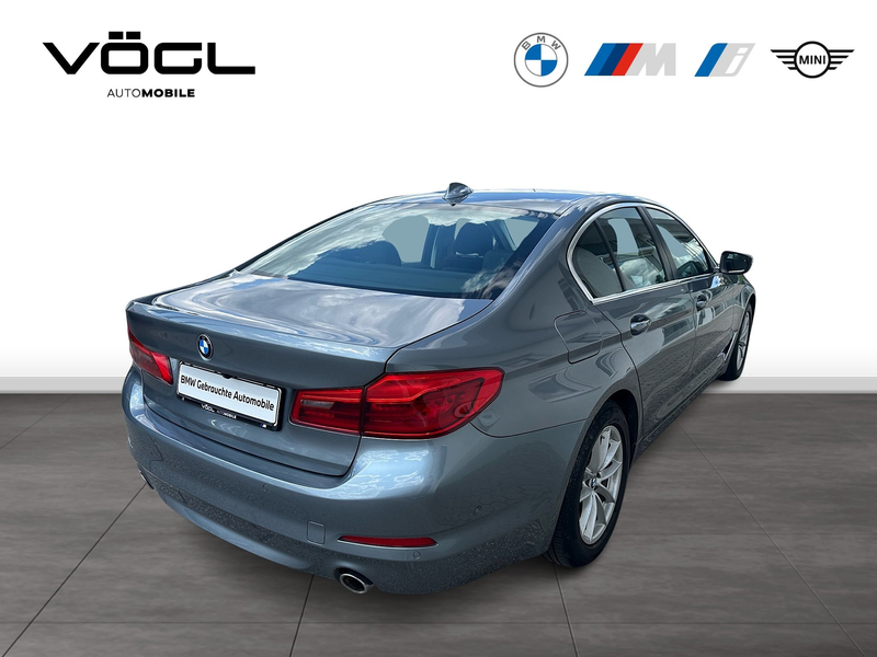 BMW 530 d xDrive Limousine — photo 6