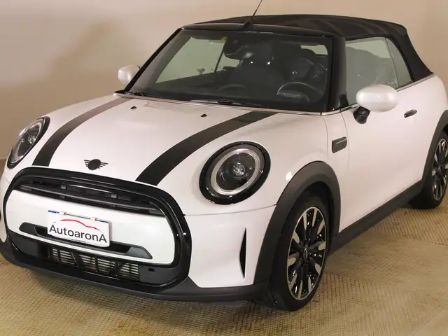 MINI Cooper Cabrio Mini IV Cabrio F57 2021 1.5 Resolute auto