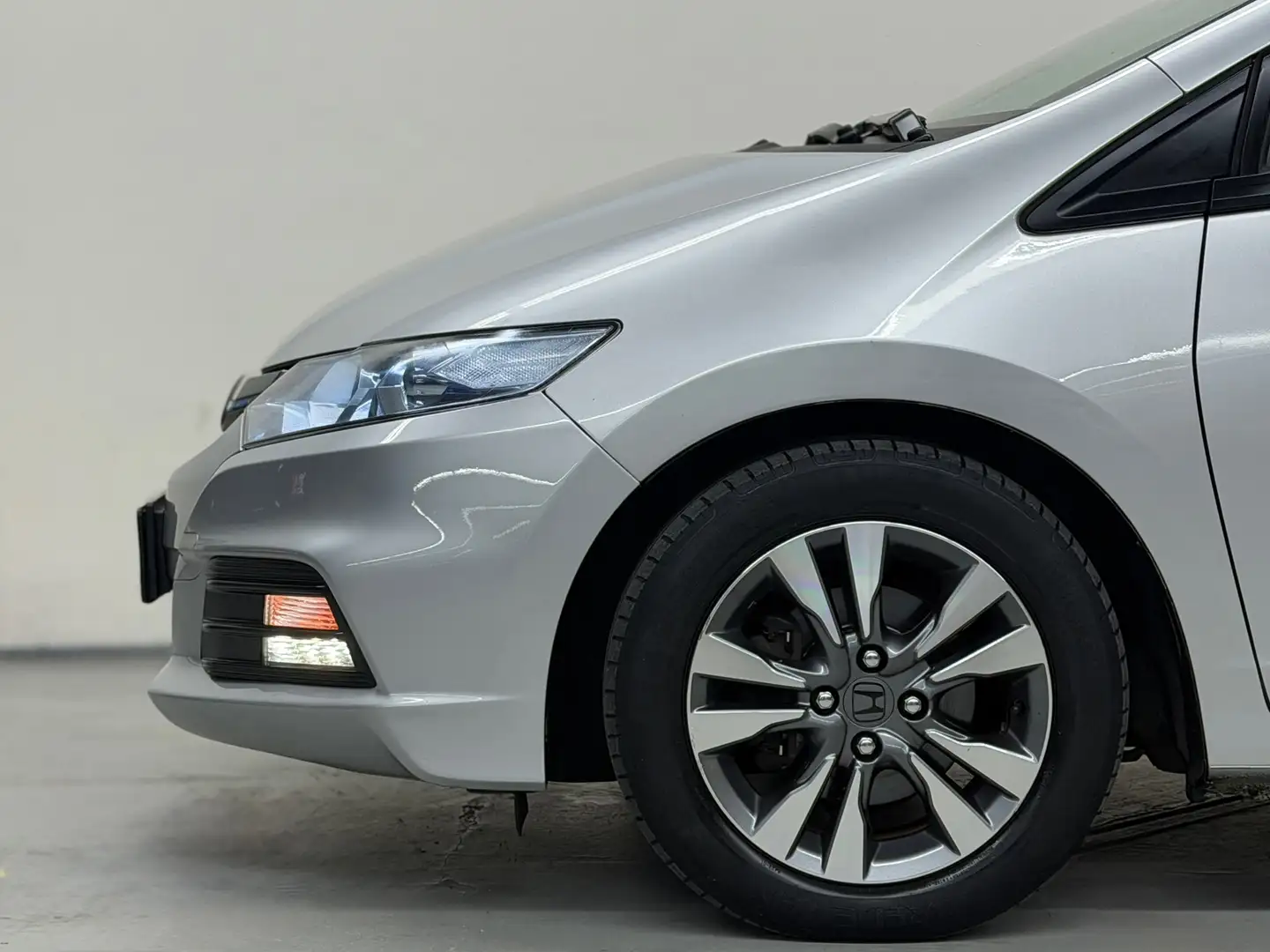 Honda Insight 1.3 Basis Automaat Hybride Grau - 2