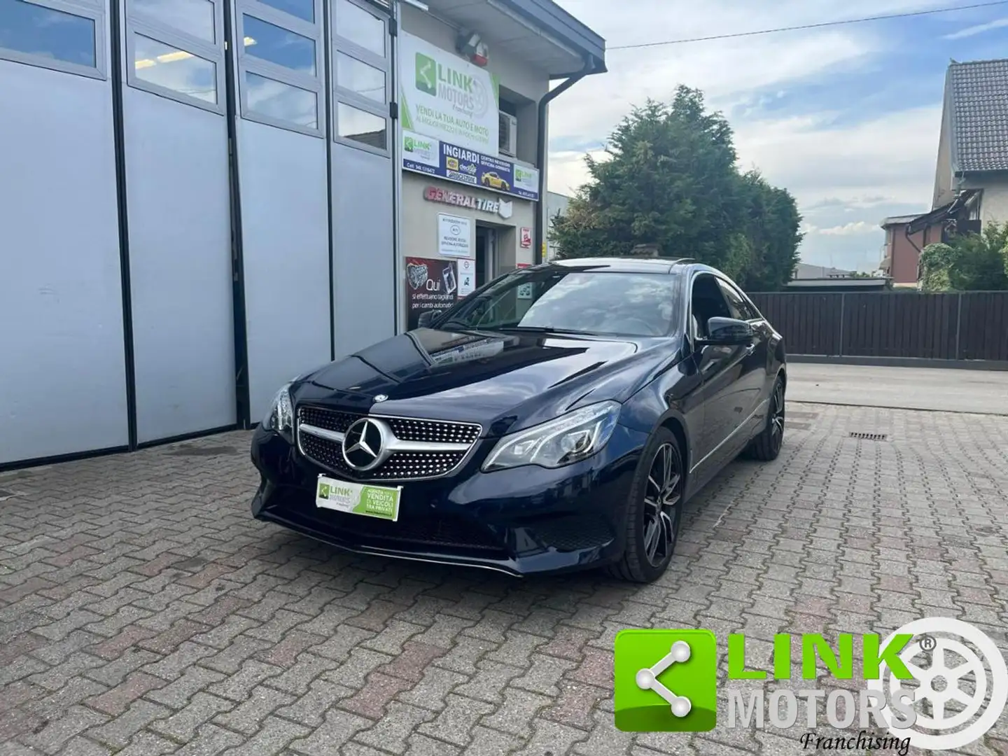 Mercedes-Benz E 350 d Coupé Automatic Sport Blu/Azzurro - 1