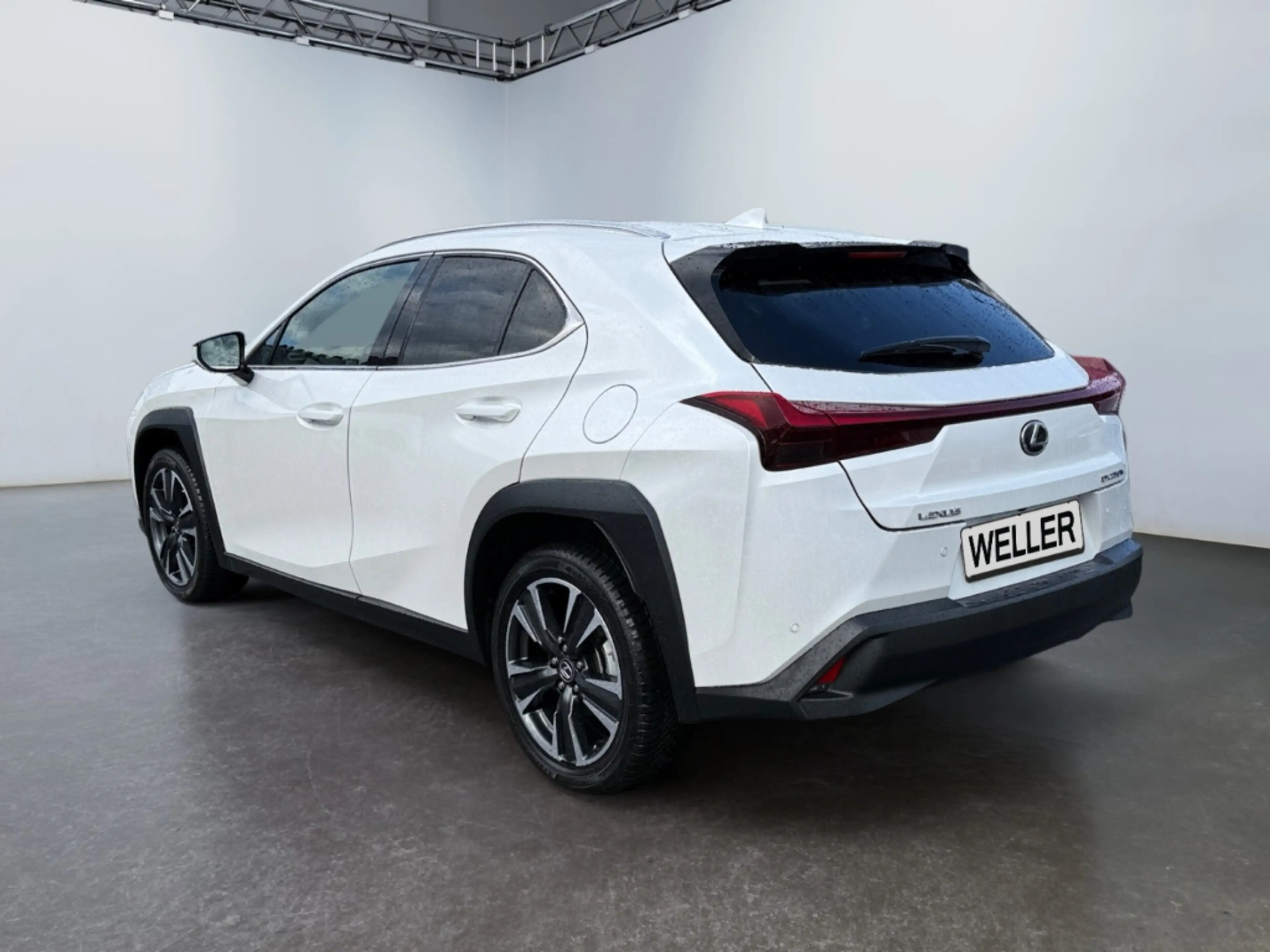 Lexus UX 250h Executive Line *LED*ACC*PDC*SHZ*Tempomat* — photo 7