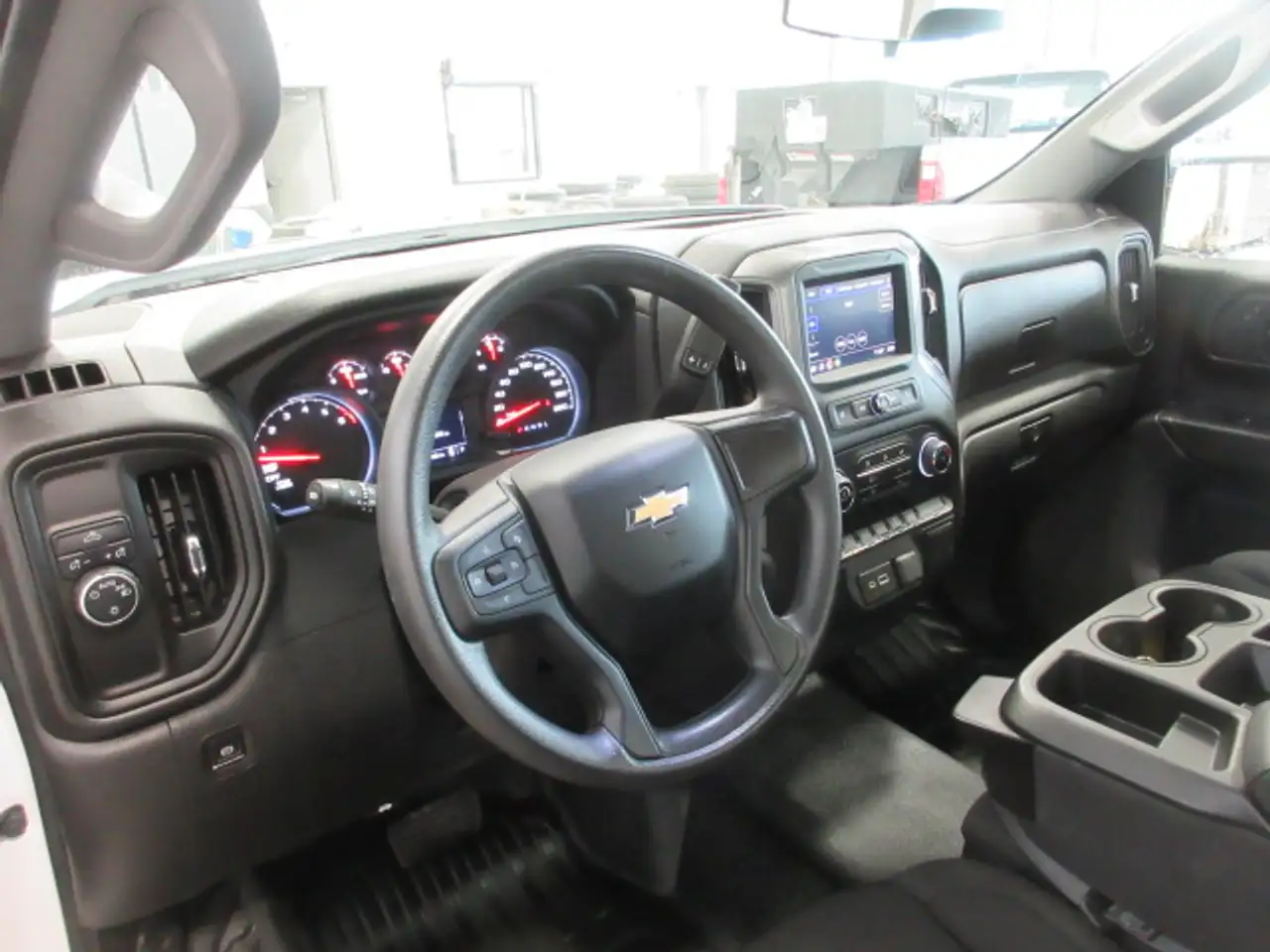 Chevrolet Silverado 1500 снимка Chevrolet Silverado 1500