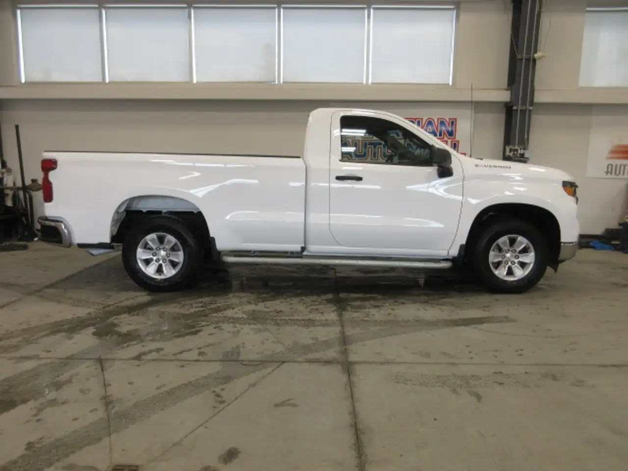 Chevrolet Silverado 1500 снимка Chevrolet Silverado 1500
