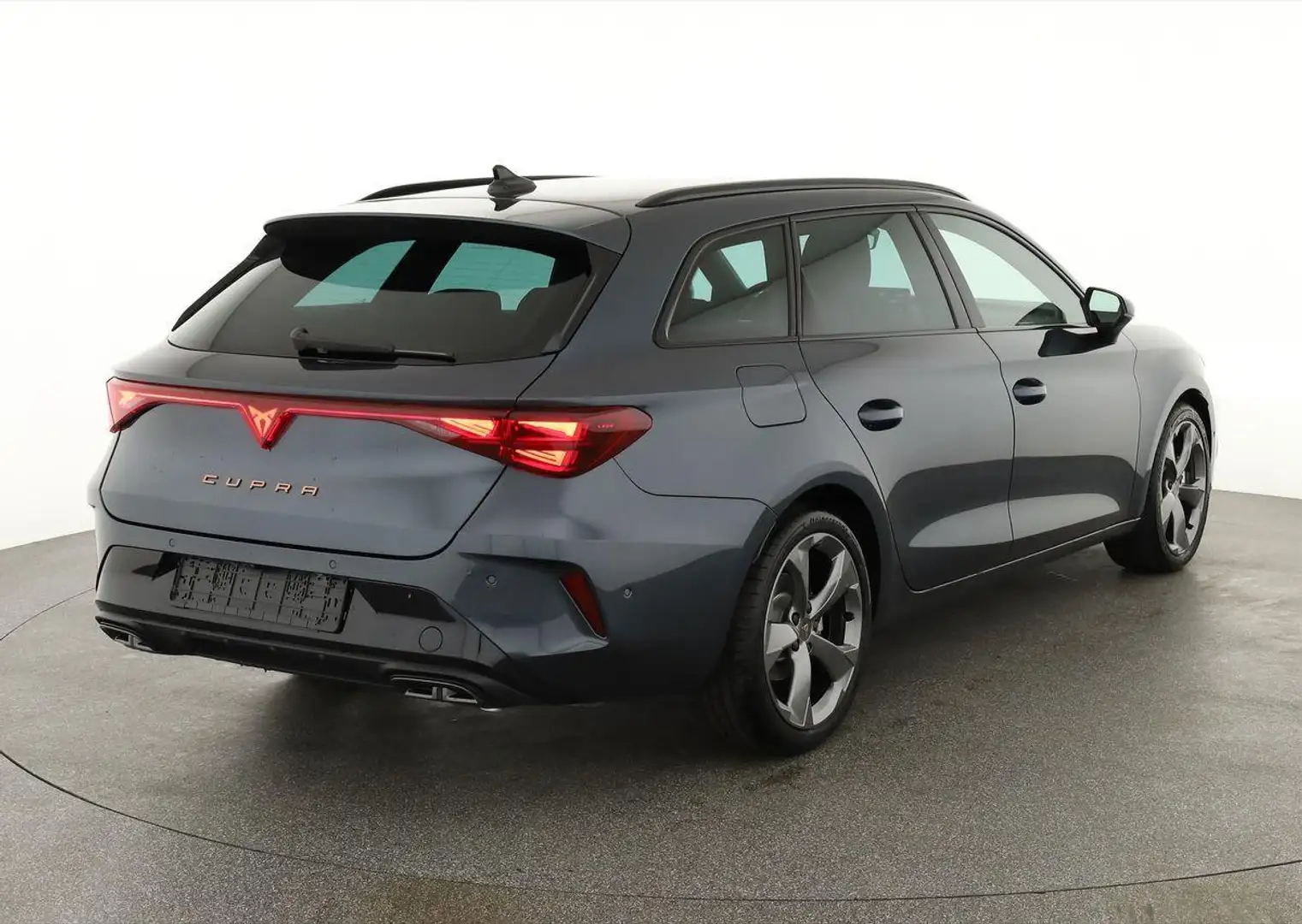 CUPRA Leon Sportstourer 2.0 TSI 150 kW 4Drive DSG 4Drive, ... Grau - 2