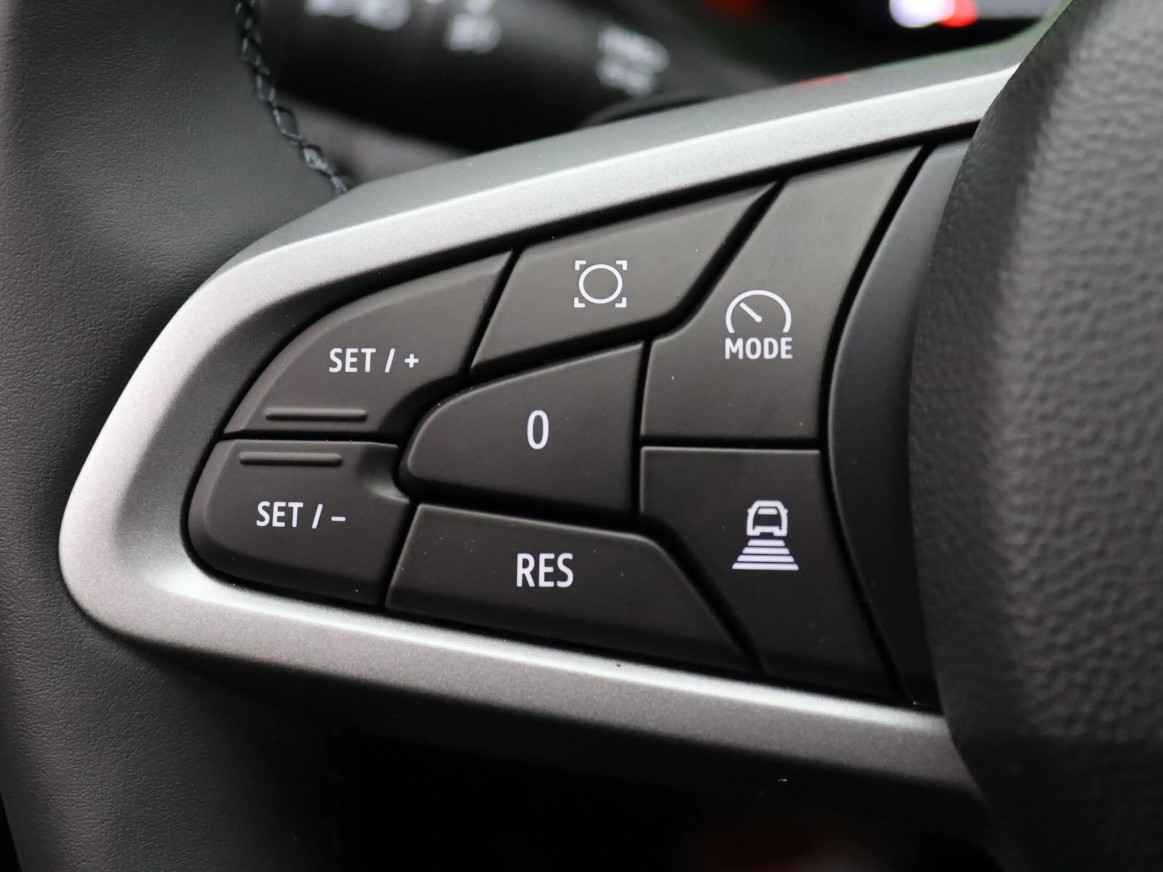 Dacia Bigster Hybrid-G 150 4x4 Limited Edition Apple Carplay/And — photo 14