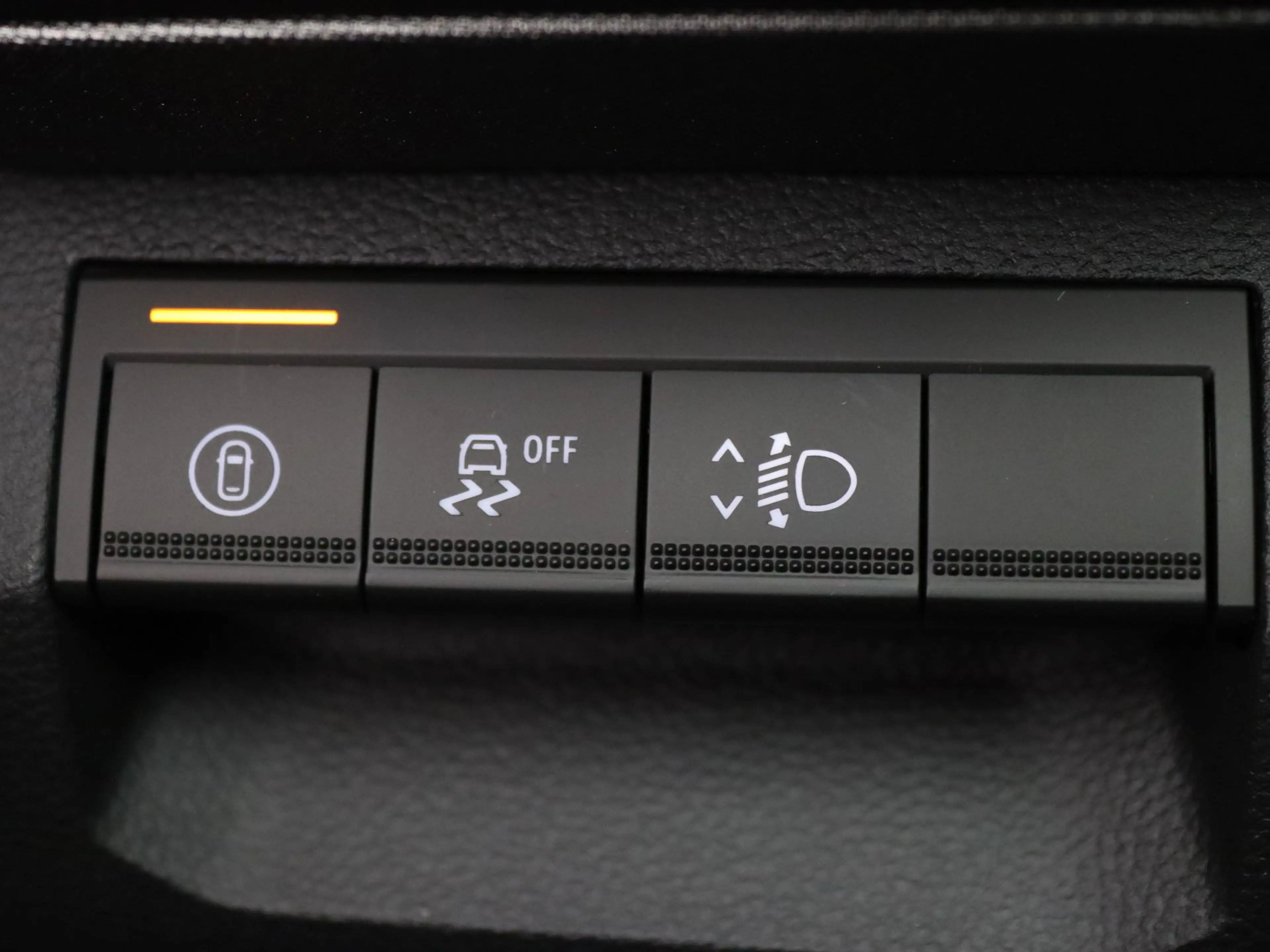Dacia Bigster Hybrid-G 150 4x4 Limited Edition Apple Carplay/And — photo 22