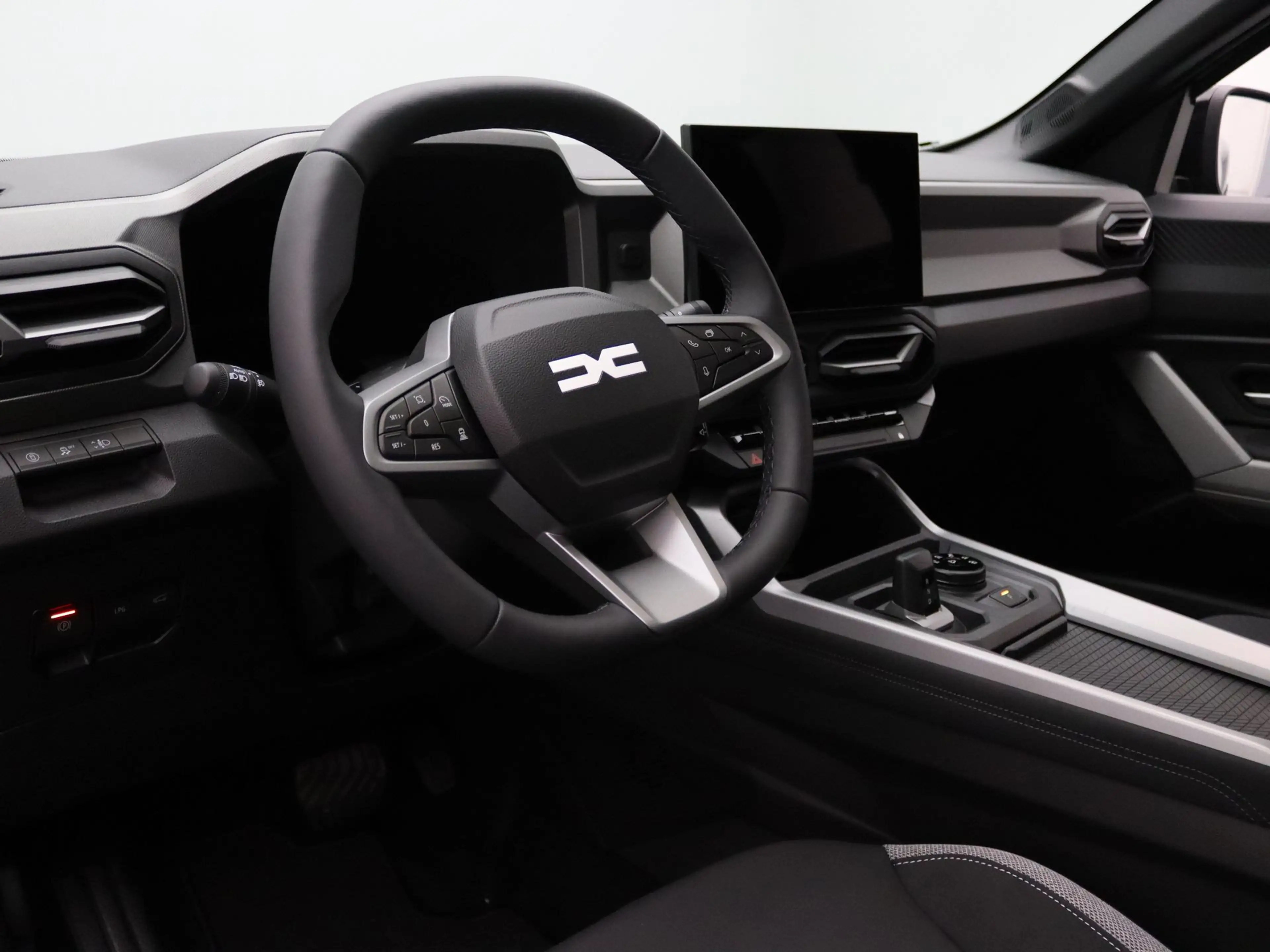Dacia Bigster Hybrid-G 150 4x4 Limited Edition Apple Carplay/And — photo 3