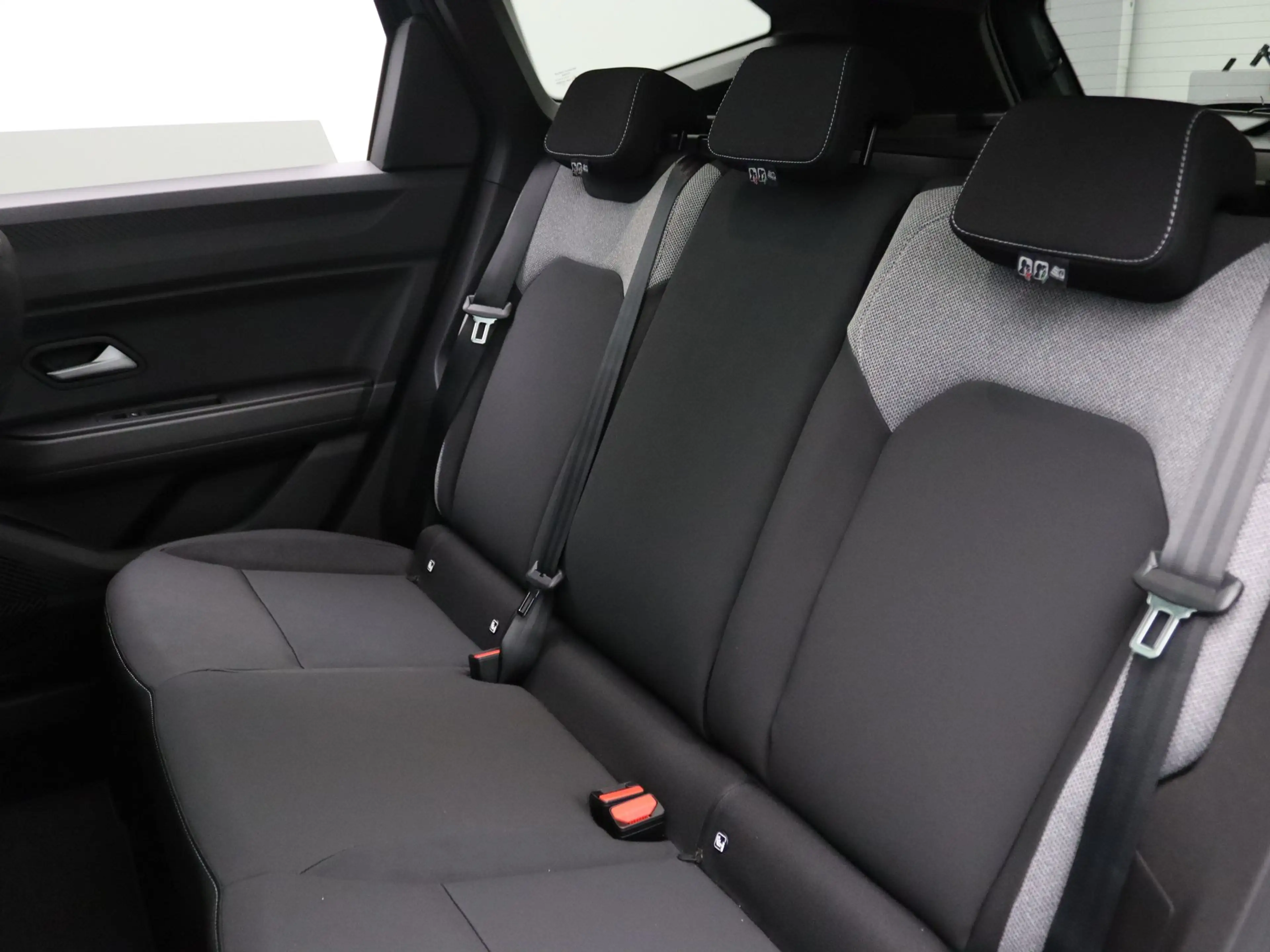 Dacia Bigster Hybrid-G 150 4x4 Limited Edition Apple Carplay/And — photo 34