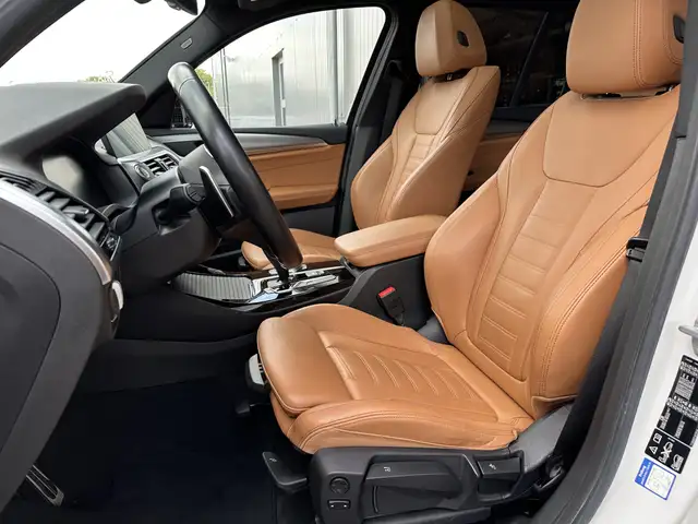 BMW X3 view 9