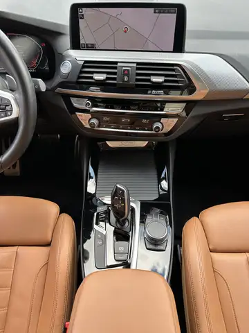 BMW X3 view 13