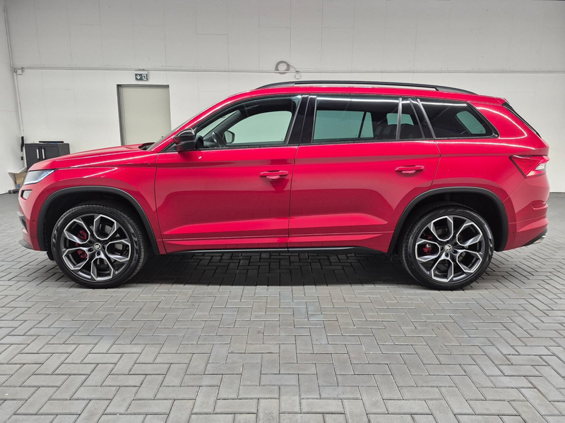 Skoda Kodiaq RS 4x4 7-Sitze/Sthzg/Canton/Pano/AHK/20LM — photo 2