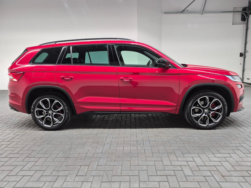Skoda Kodiaq RS 4x4 7-Sitze/Sthzg/Canton/Pano/AHK/20LM — photo 5