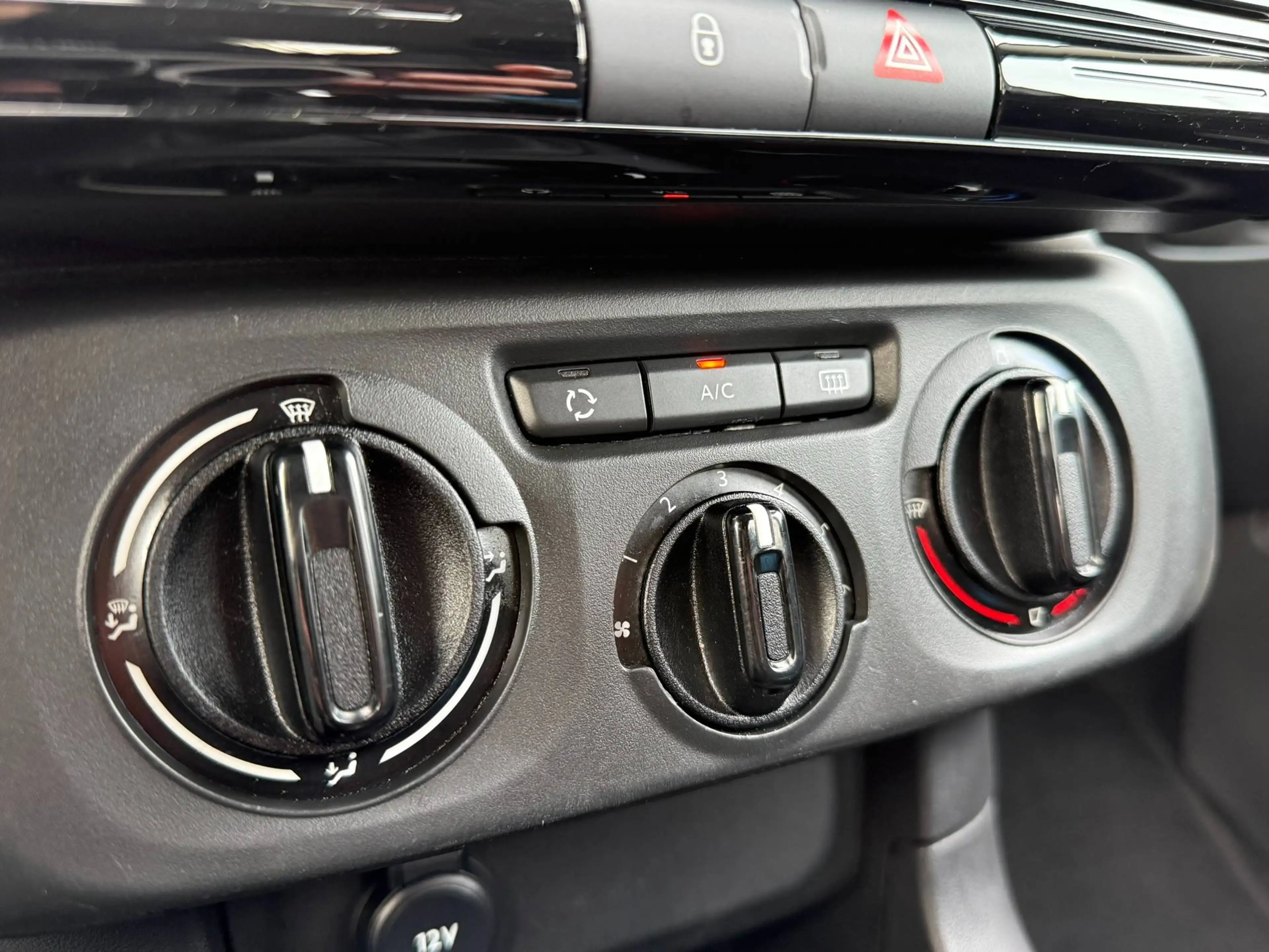 Citroen C3 NAVIGATIE / CAMERA / AIRCO / CRUISCONTROLE / — photo 27