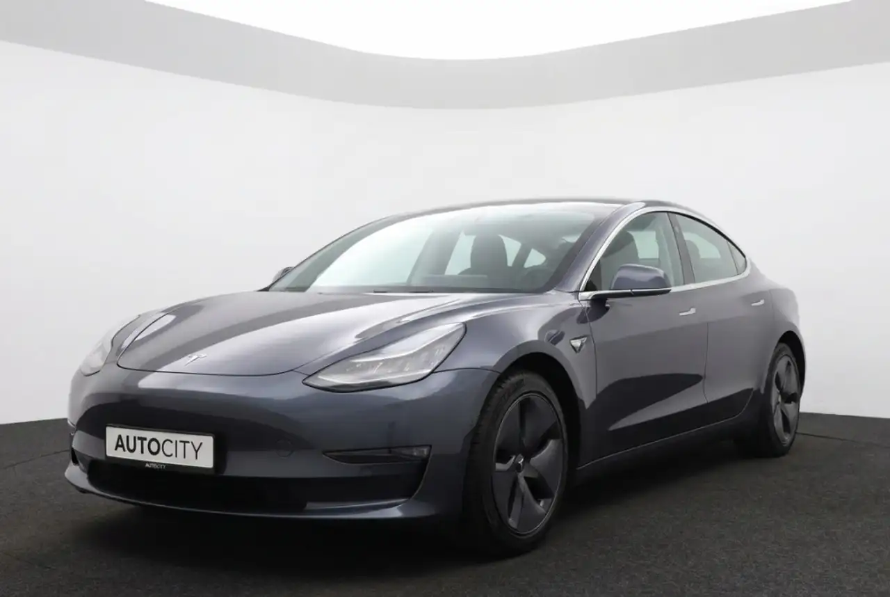 TESLA MODEL 3 GRANDE AUTONOMIE 75 kWh 351ch 4X4 - AUTOPILOT - CUIR NAPPA - SIÈGES CHAUFFANTS AVANT/ARRIÈRE - ATTELAGE AMOVIBLE