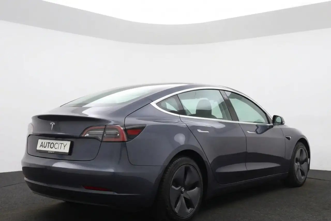 TESLA MODEL 3 GRANDE AUTONOMIE 75 kWh 351ch 4X4 - AUTOPILOT - CUIR NAPPA - SIÈGES CHAUFFANTS AVANT/ARRIÈRE - ATTELAGE AMOVIBLE