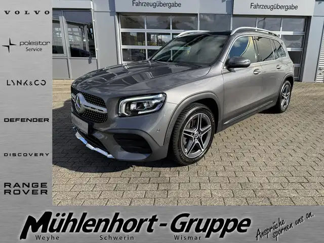 Mercedes-Benz GLB 250 AMG Line 4Matic PTS NAVI AHK LED PANO