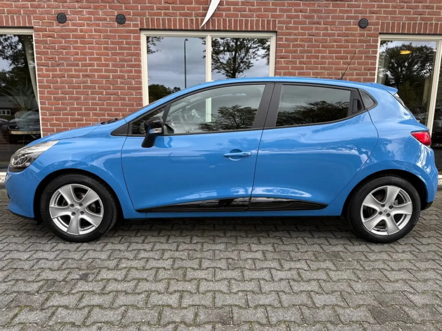 Renault Clio 0.9 TCe Collection NAVI / CLIMA / CRUISE / PDC / K Bleu - 2
