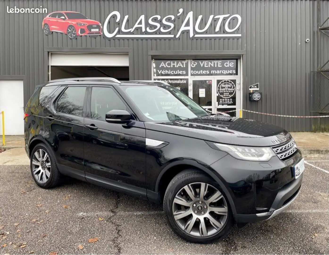 Land Rover Discovery LAND ROVER V LUXURY HSE 3.0 TD6 258 cv BVA-8 TBE Noir - 1