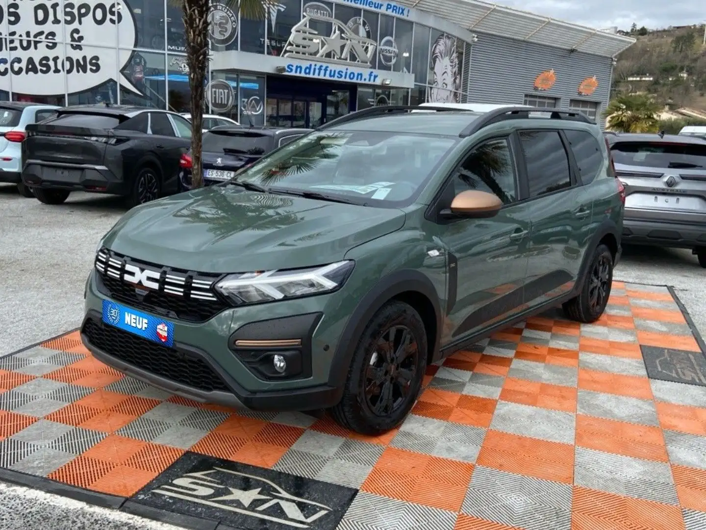 Dacia Jogger ECO-G 100 SL EXTREME + PACK NAVIGATION \u0026amp;a Vert - 1