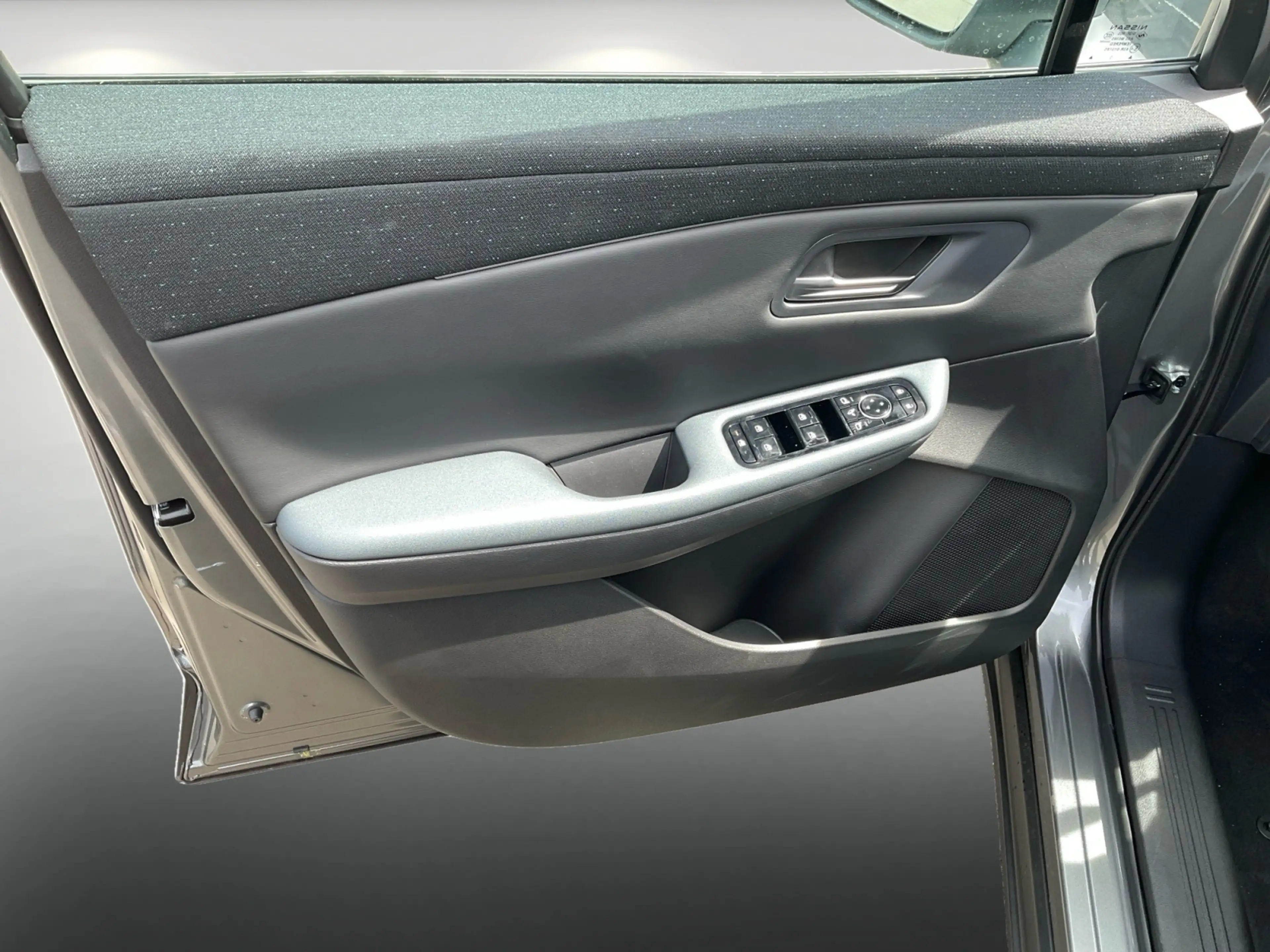 Nissan Leaf Evolve 75 kWh V2L — photo 14