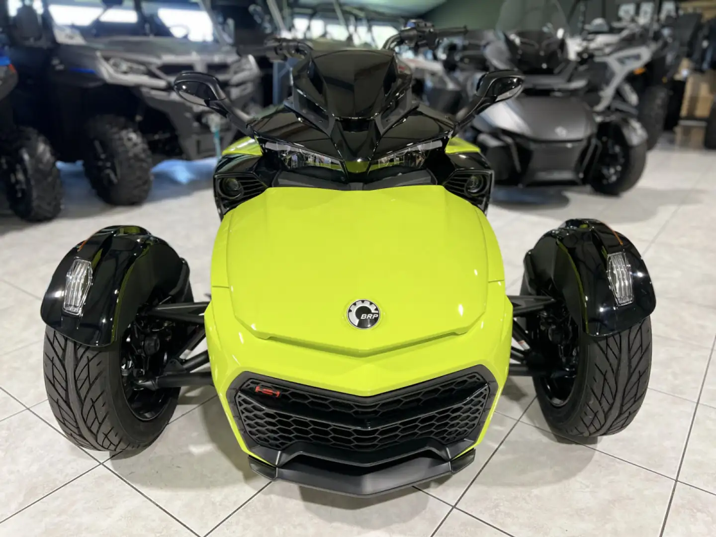 Can-Am Spyder F3-S 1330 Verde - 2