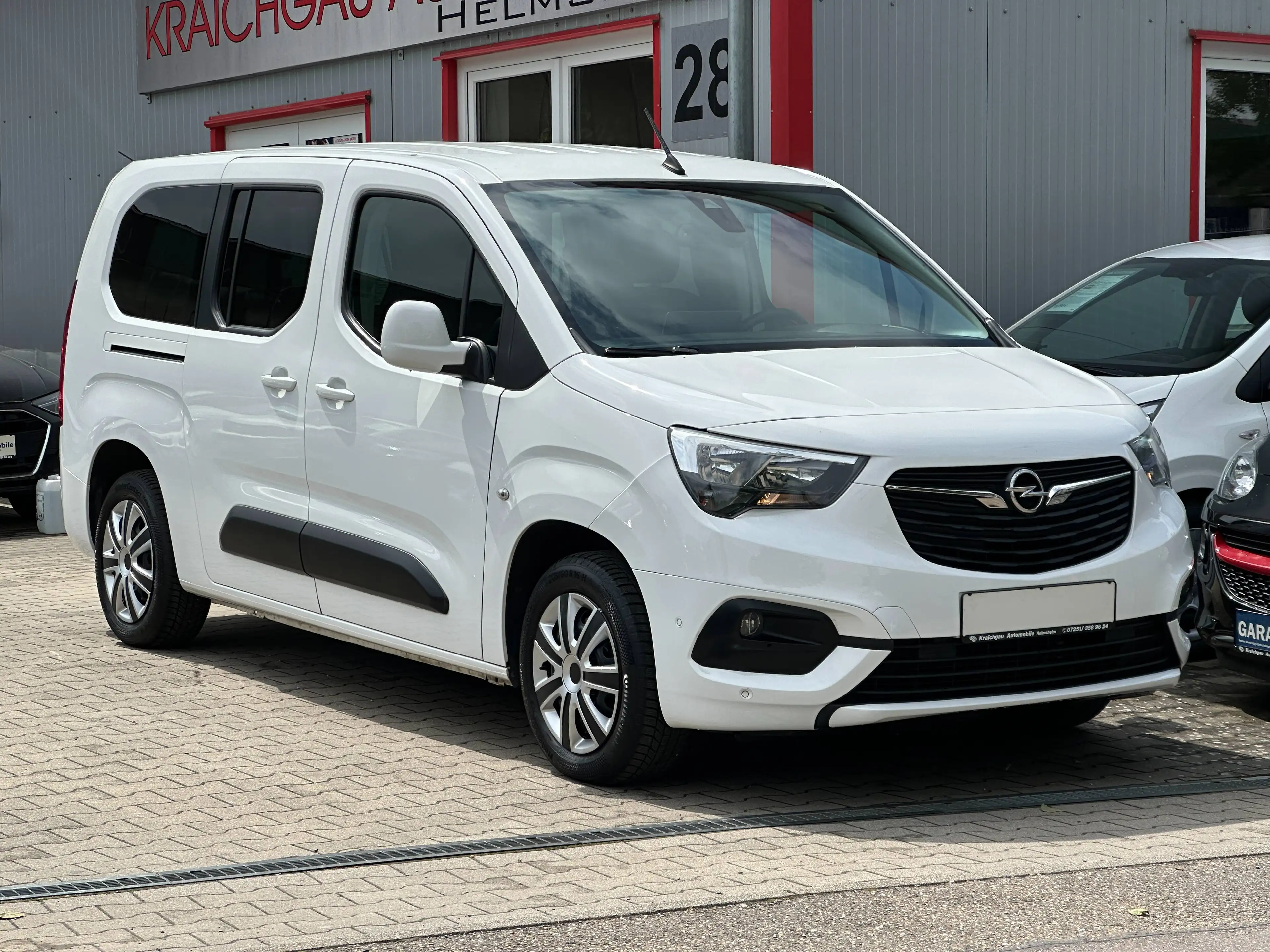 Opel Combo Life XL/Maxi/L2*Kamera*Navi*AHK*Parkpilot — photo 9