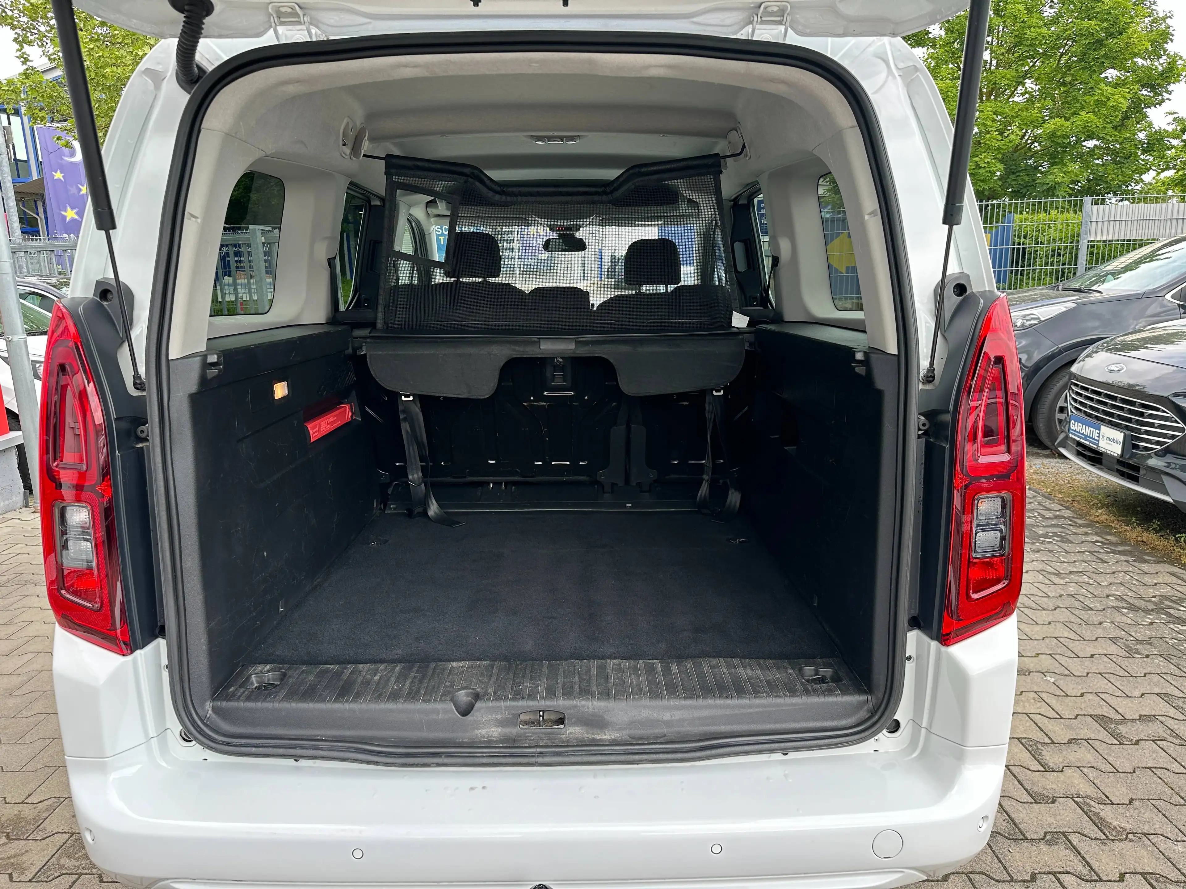 Opel Combo Life XL/Maxi/L2*Kamera*Navi*AHK*Parkpilot — photo 5