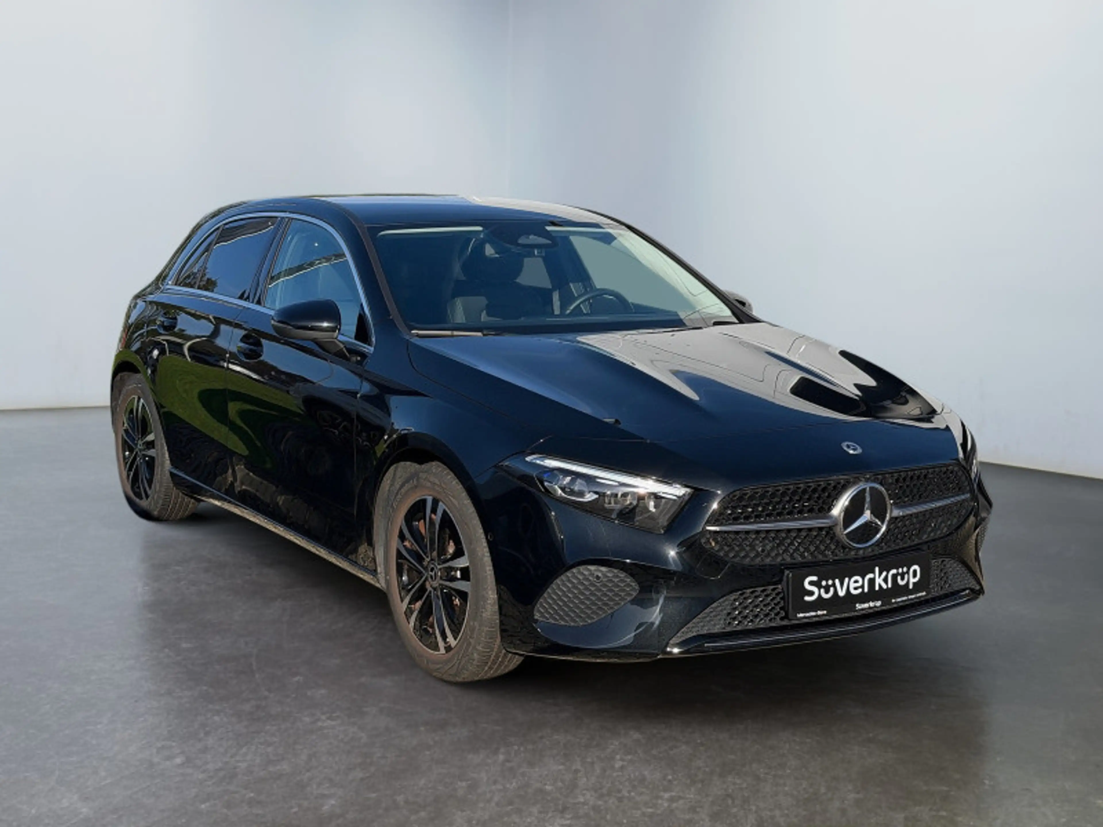 Mercedes-Benz A 200 , PROGRESSIVE MULTI KAMERA SPUR PDC SHZ — photo 2