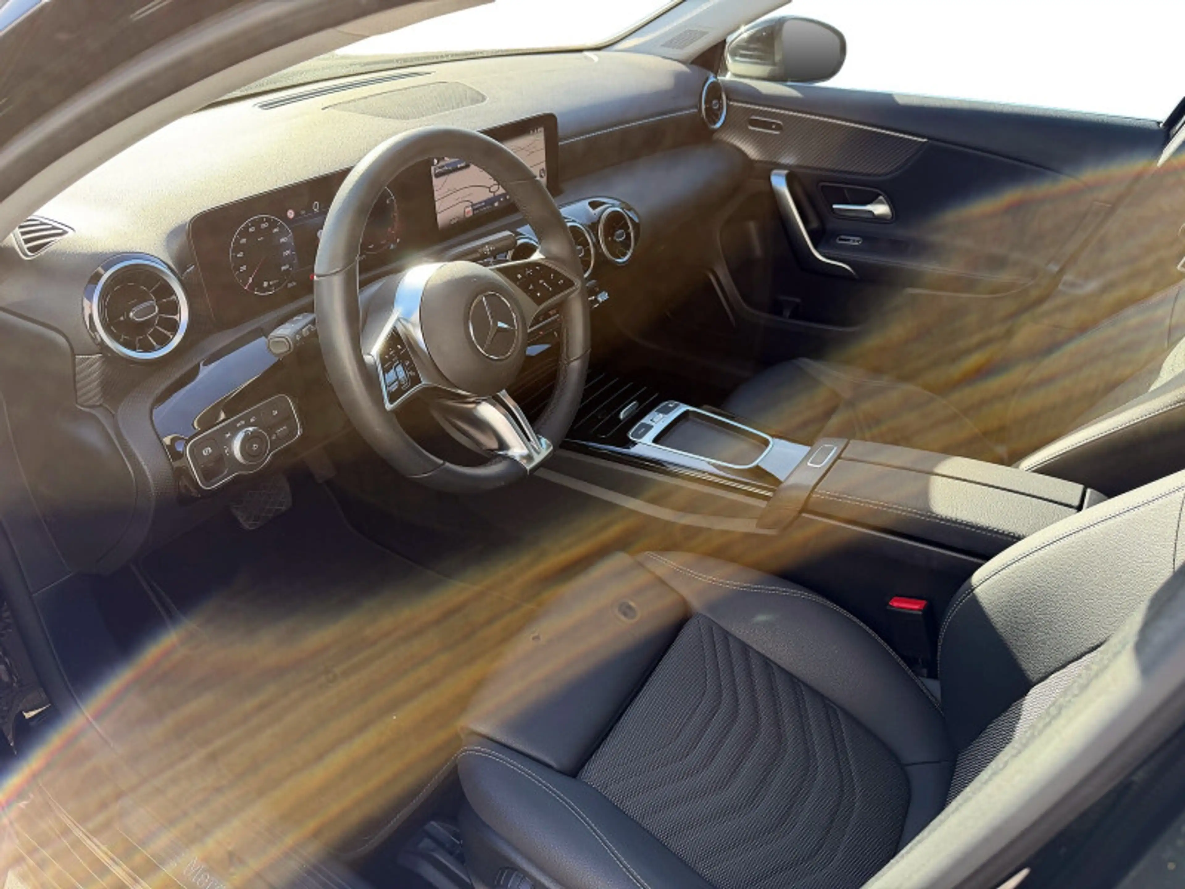 Mercedes-Benz A 200 , PROGRESSIVE MULTI KAMERA SPUR PDC SHZ — photo 9