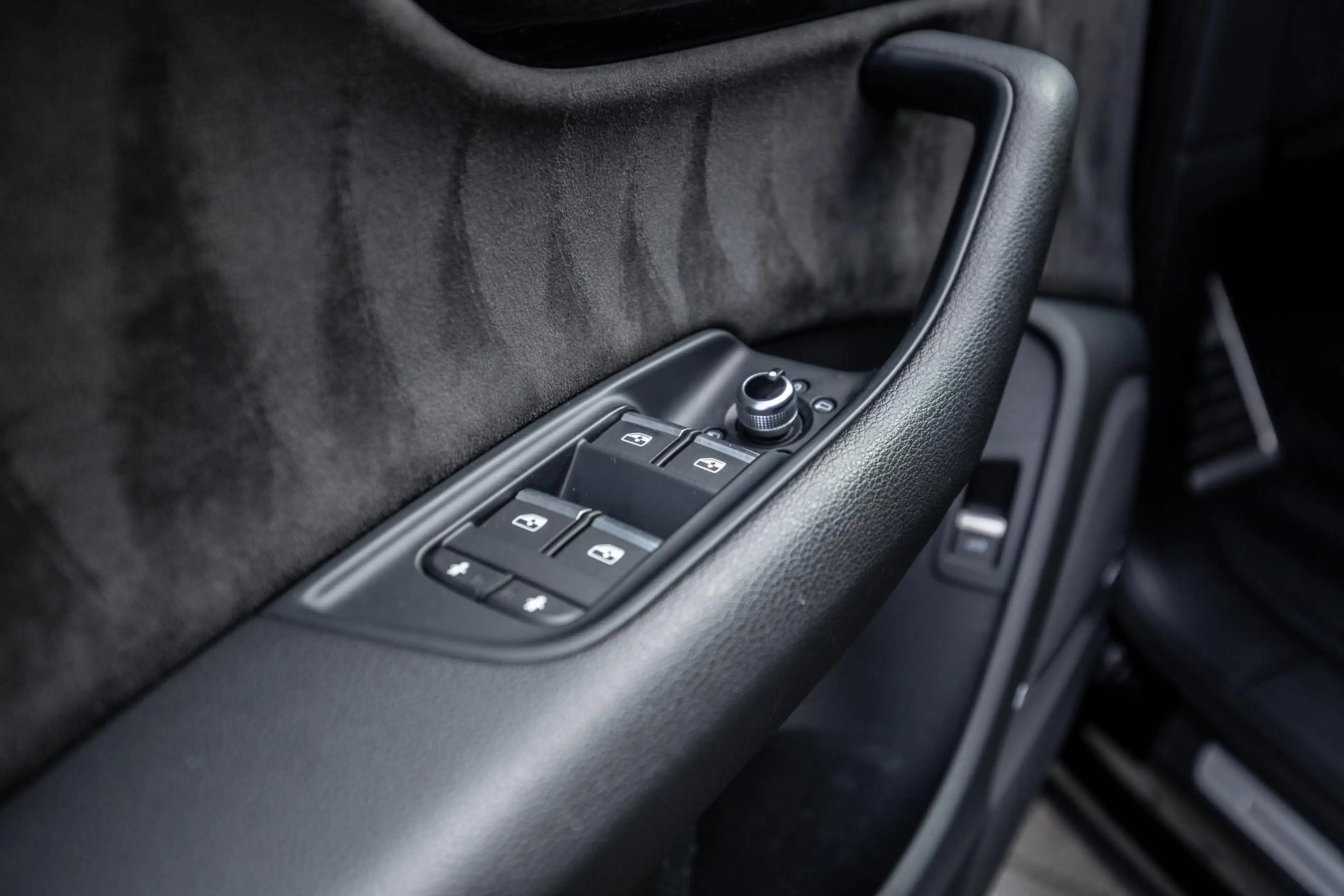 Audi Q7 50 TDI quattro Pro Line S 7p — photo 10