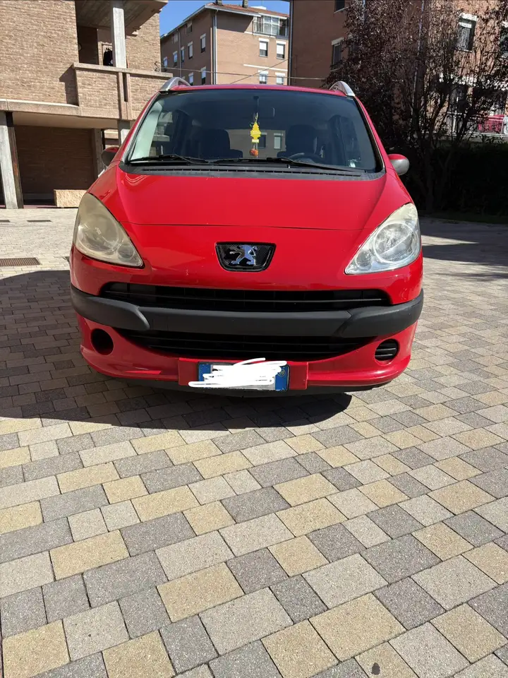 Peugeot 1007