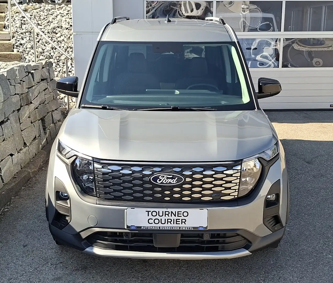 Ford Tourneo Courier E-Tourneo Courier Active Silber - 2