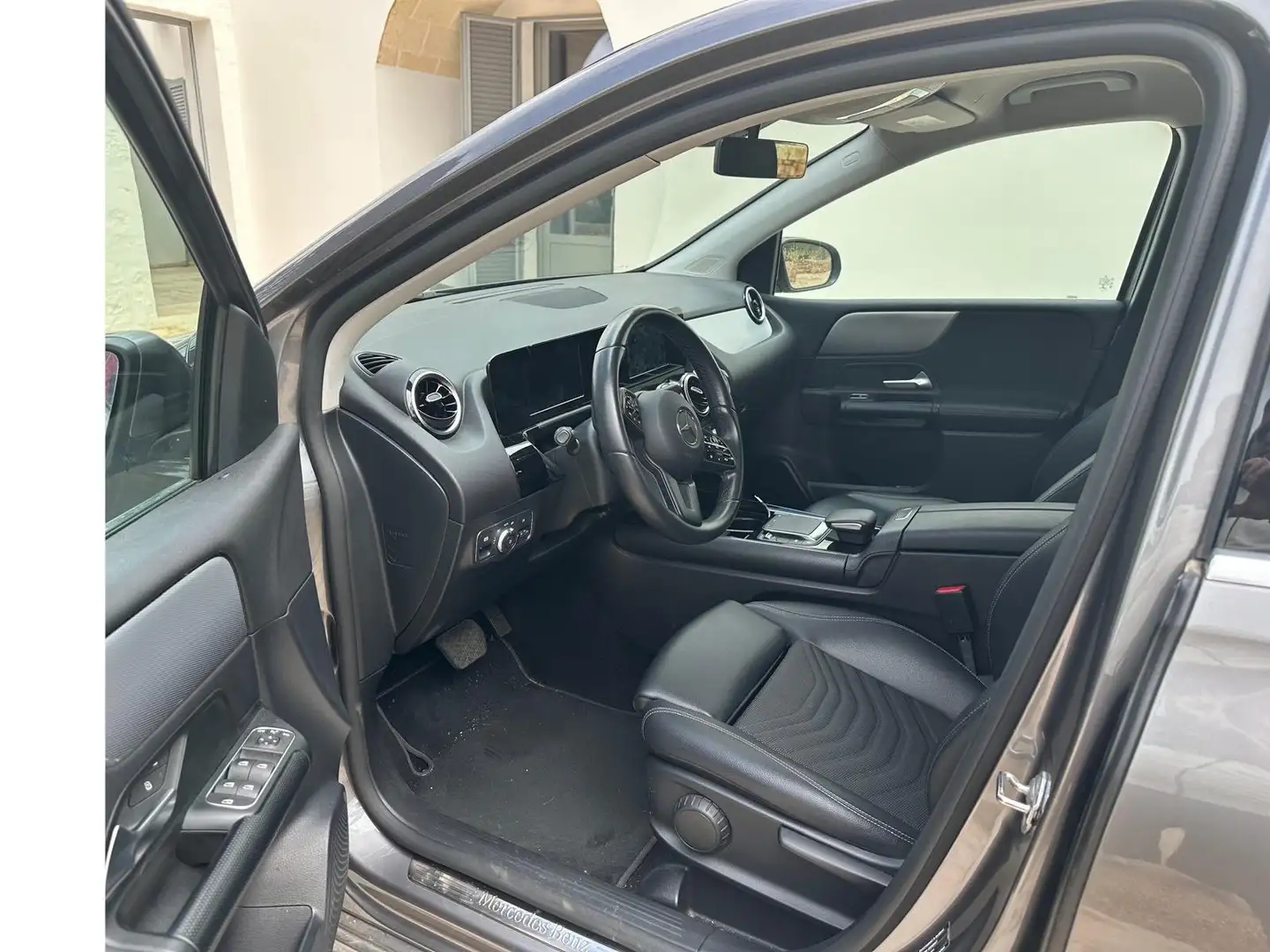 Mercedes-Benz B 180 Classe B - W247 2018 d Sport auto Grau - 2