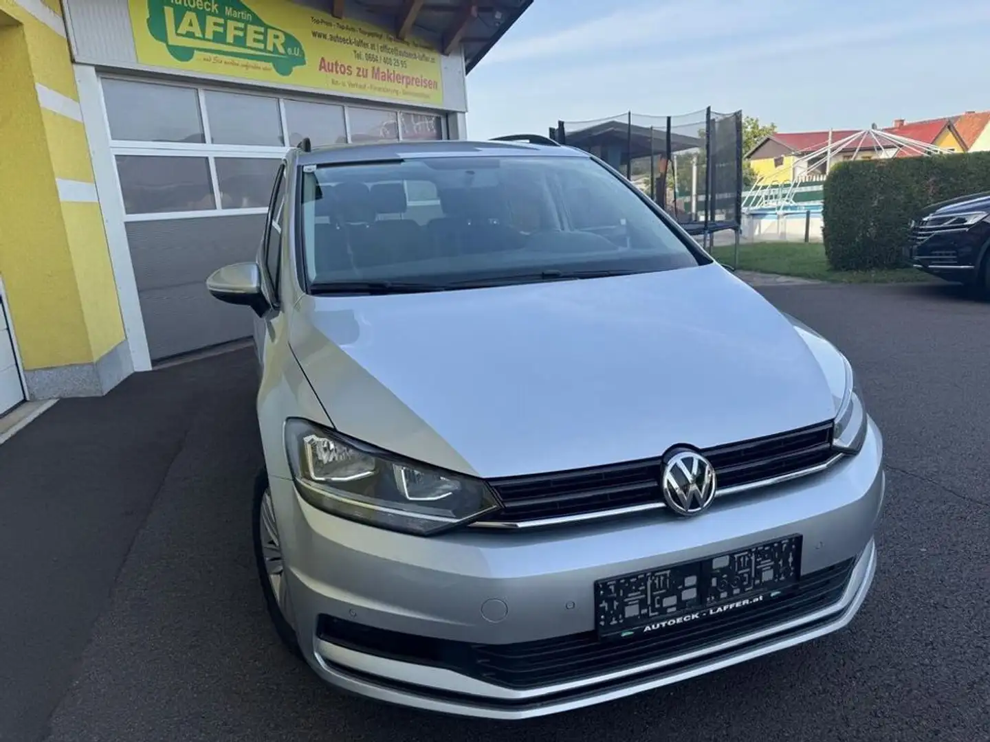 Volkswagen Touran 1.6TDI BMT - TOP Zustand! Silber - 2