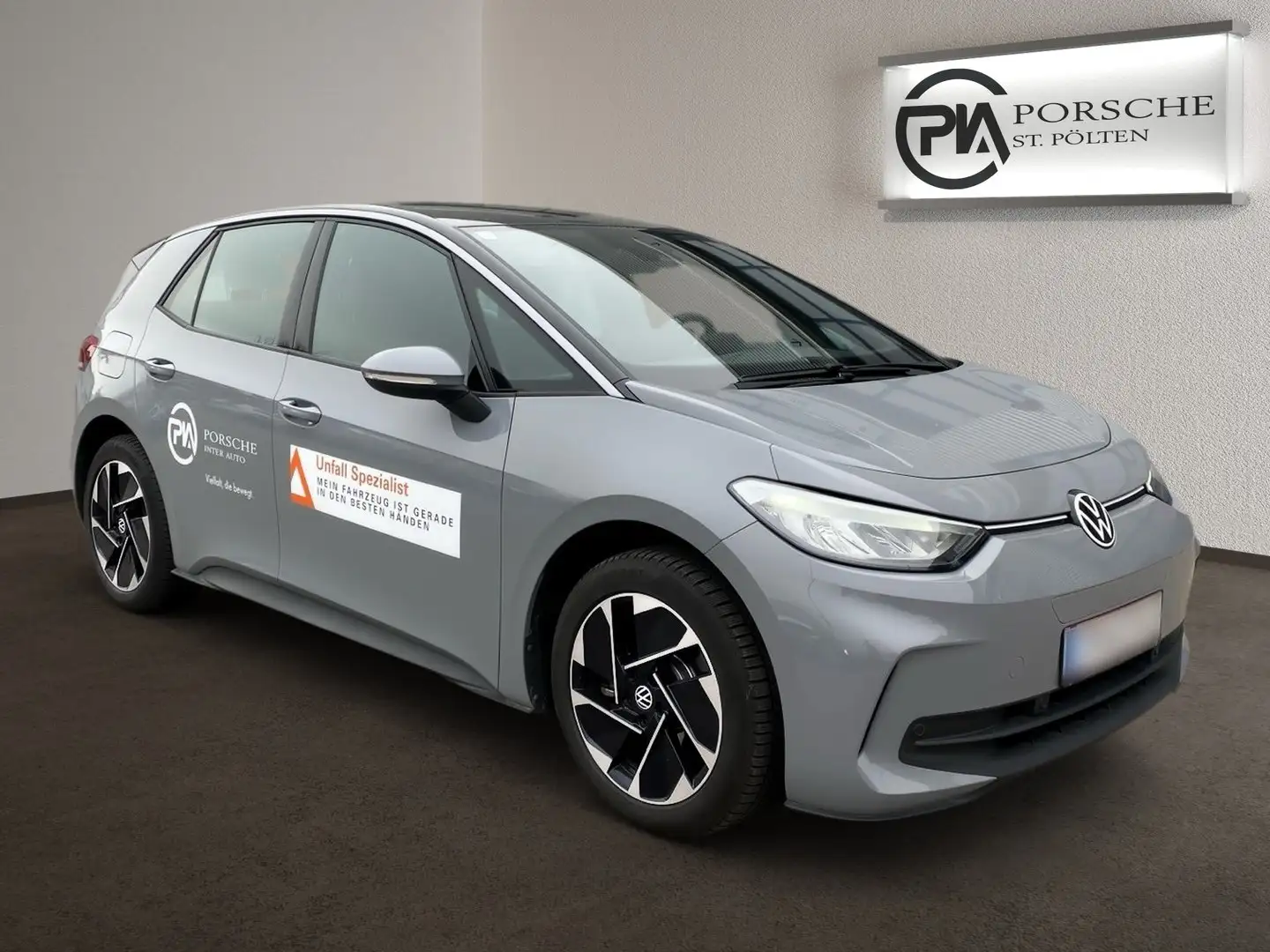 Volkswagen ID.3 Pure 125 kW Grau - 2