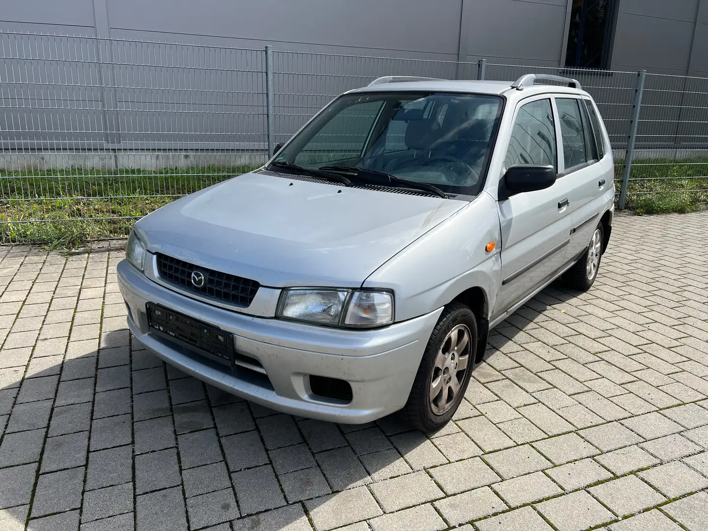 Mazda Demio 1.4Liter/ TÜV 07-2026/ Mit KLIMA -4Türig- Gris - 1
