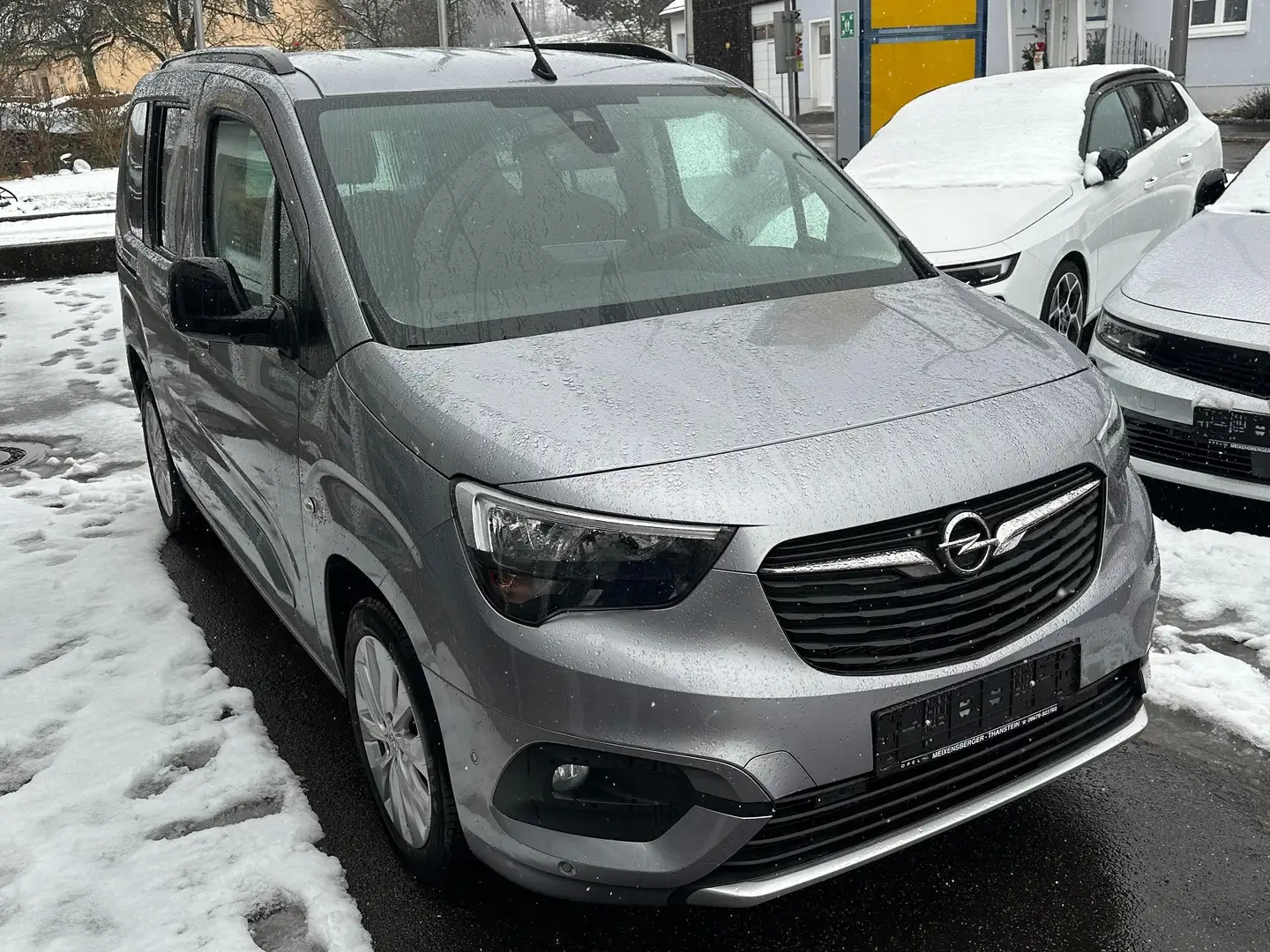 Opel Combo-e Life - e Ultimate Rückfkamera SitzLenkradheizung Gris - 2