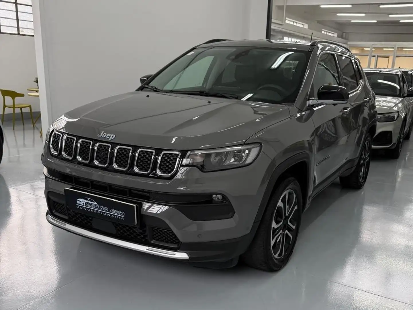 Jeep Compass Compass II 2021 1.3 turbo t4 phev Limited 4xe auto Gris - 2