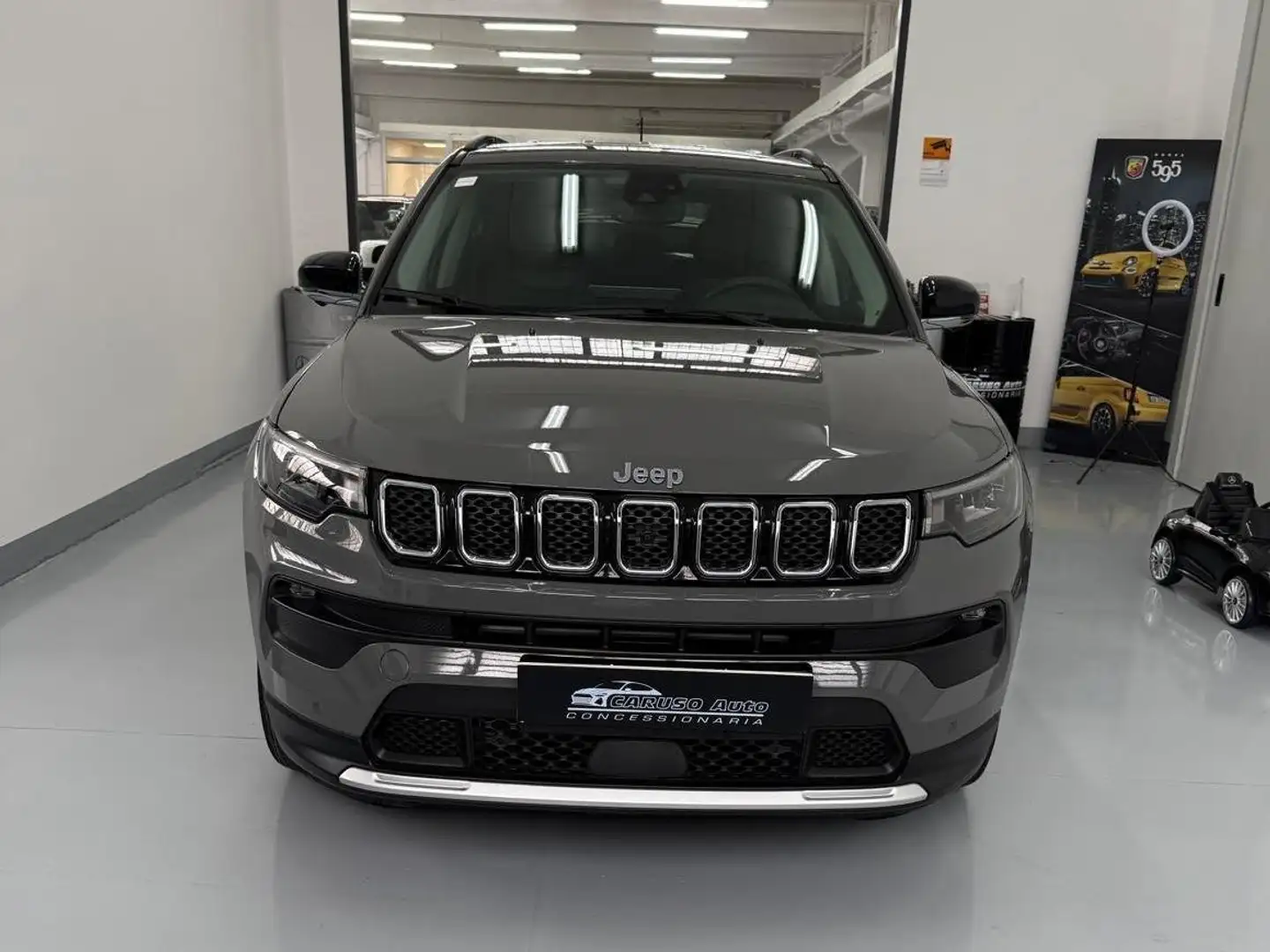 Jeep Compass Compass II 2021 1.3 turbo t4 phev Limited 4xe auto Gris - 1