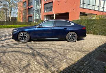 550E XDRIVE