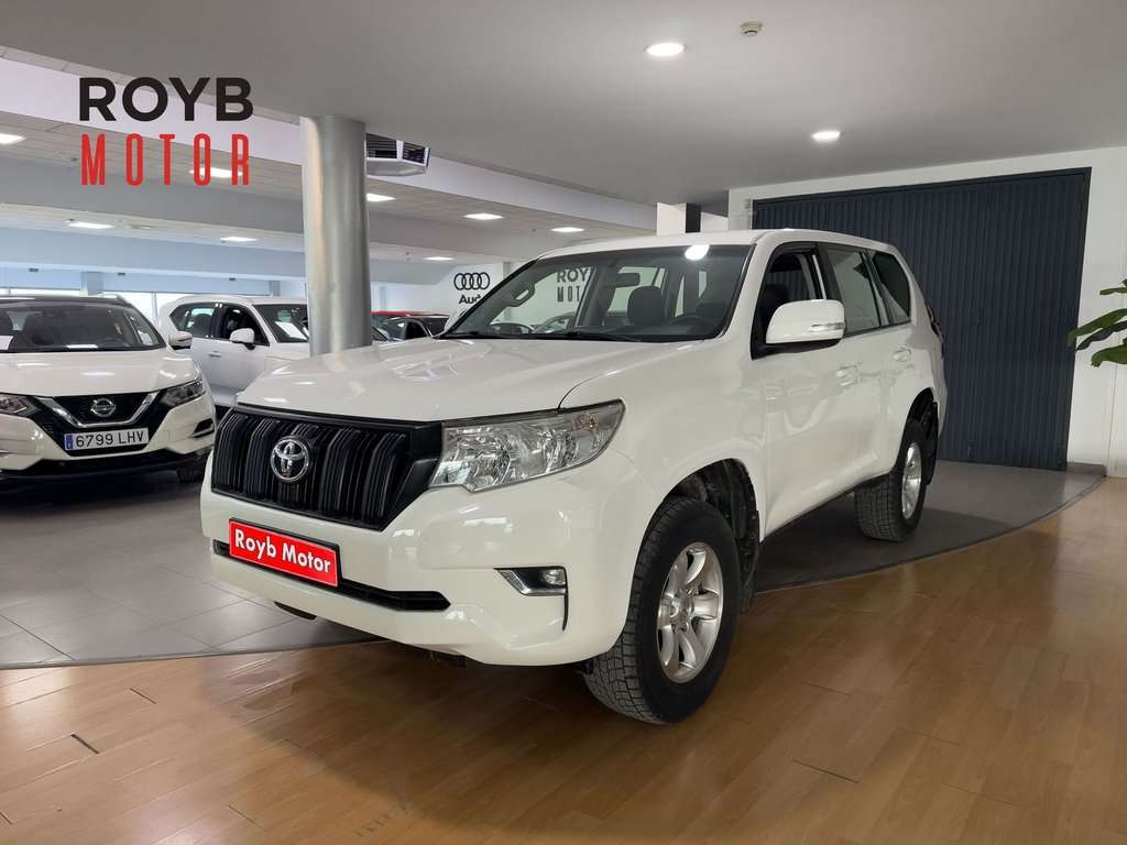 Toyota Land Cruiser 2.8 D-4D 177cv GX - foto 1