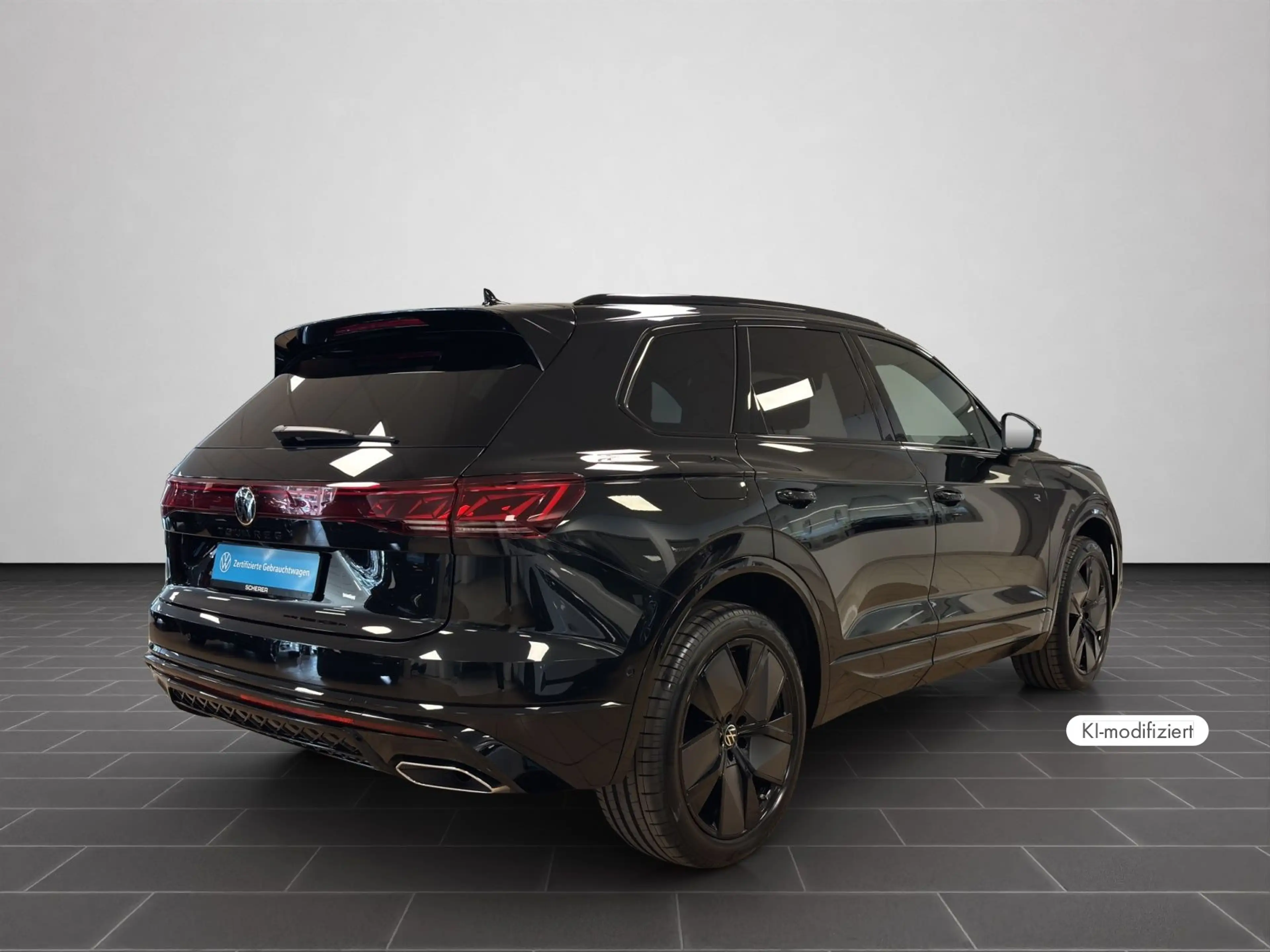 Volkswagen Touareg 3.0 TDI V6 R-Line PANO HUD AHK MATRIX Bl — photo 2