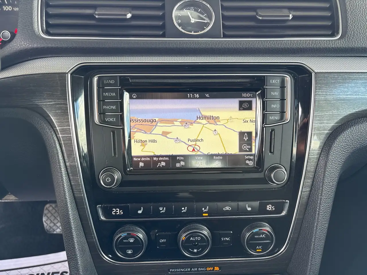 Volkswagen Passat снимка Volkswagen Passat
