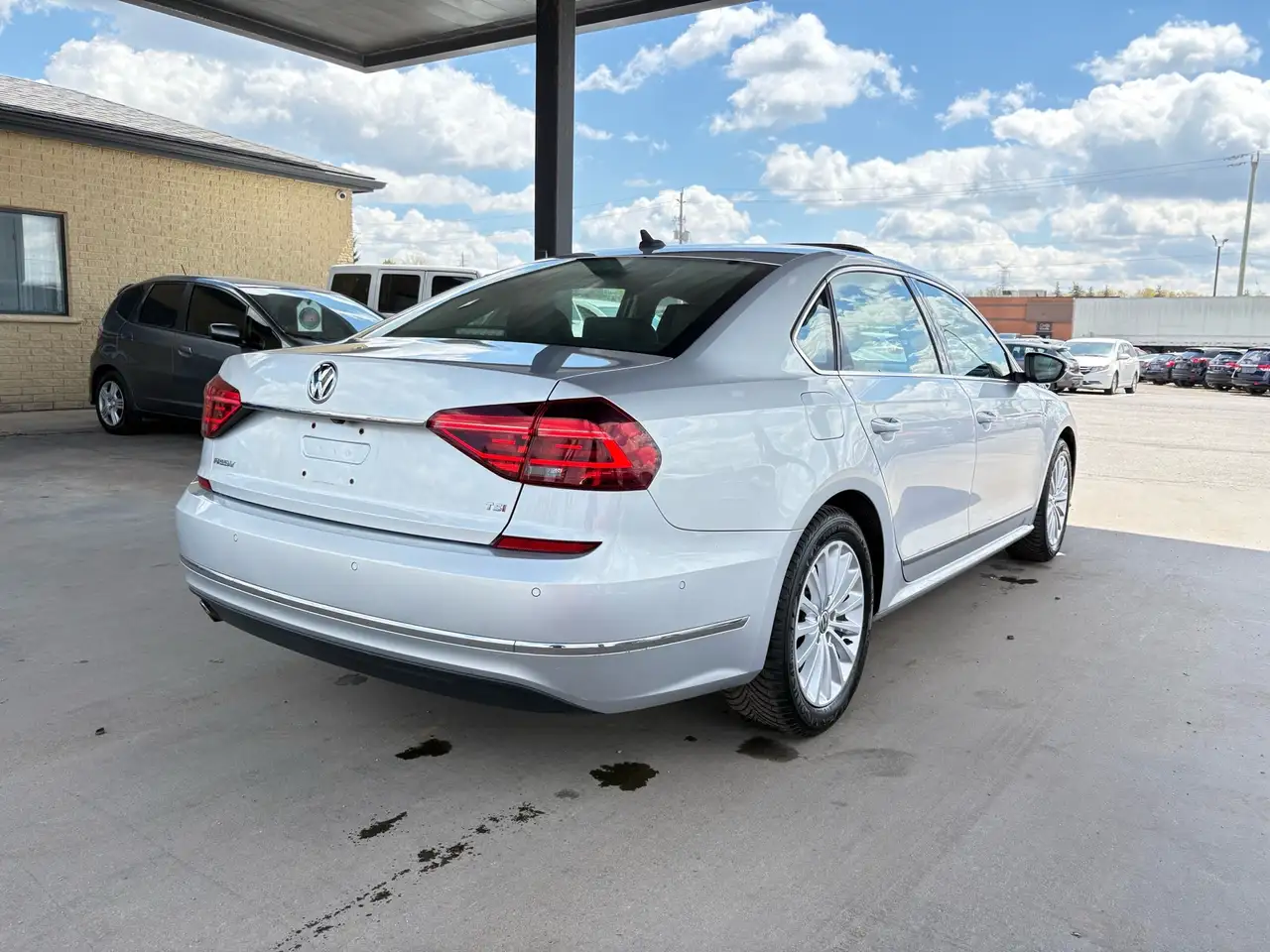 Volkswagen Passat снимка Volkswagen Passat