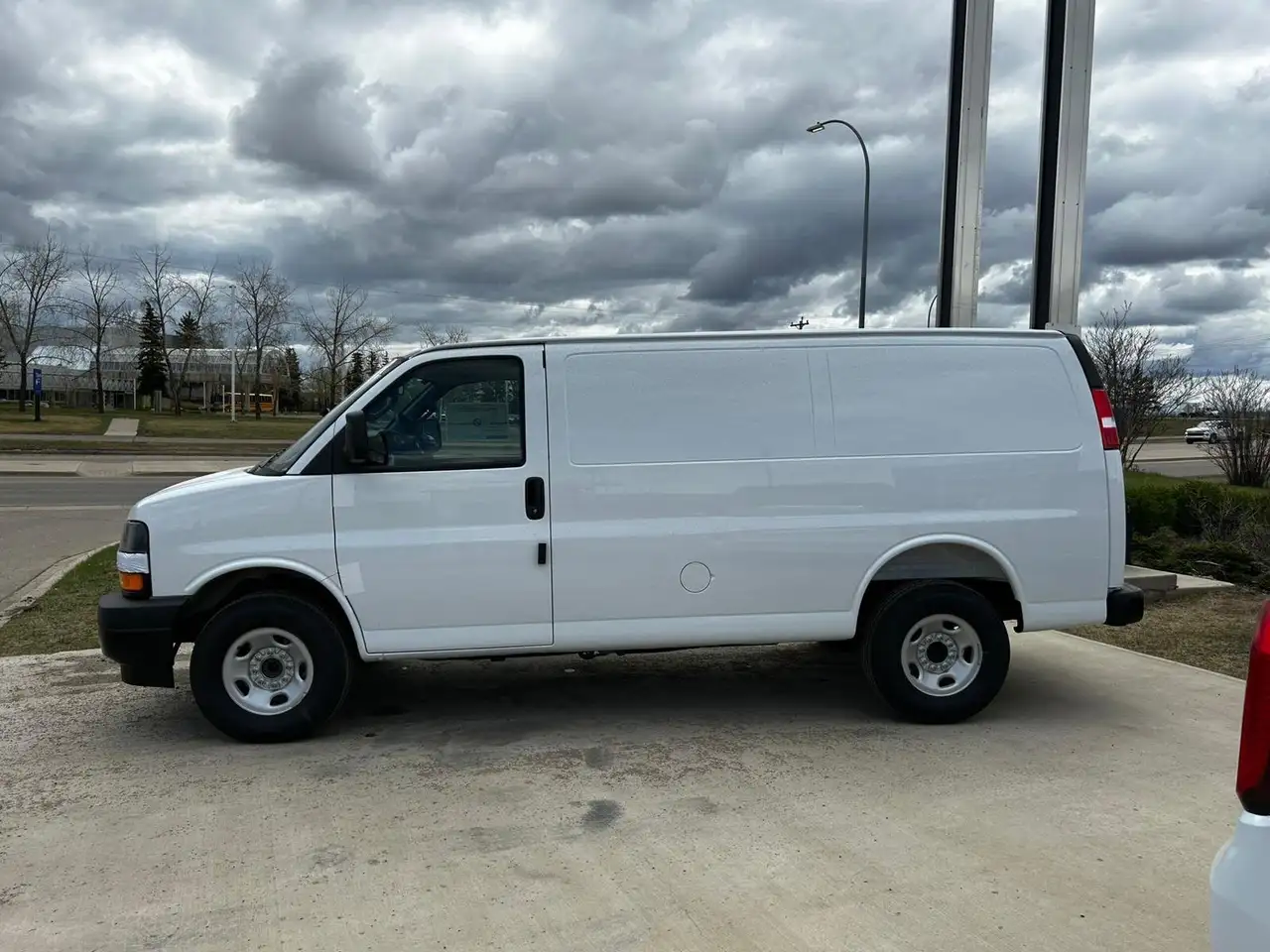 Chevrolet Express 3500 снимка Chevrolet Express 3500