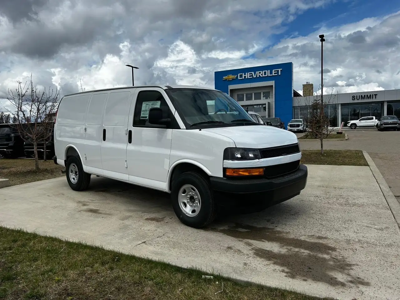 Chevrolet Express 3500 снимка Chevrolet Express 3500