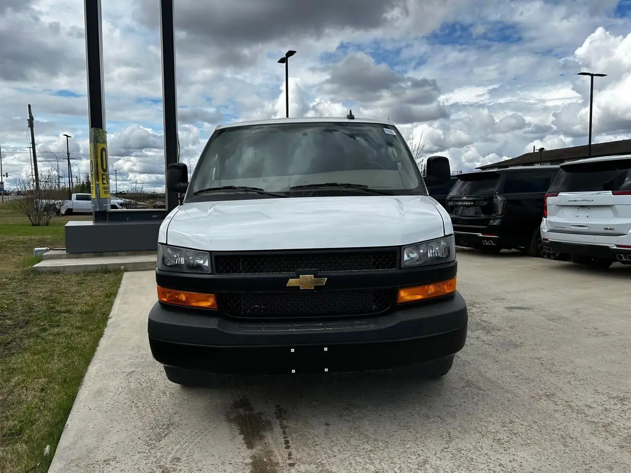 Chevrolet Express 3500 снимка Chevrolet Express 3500