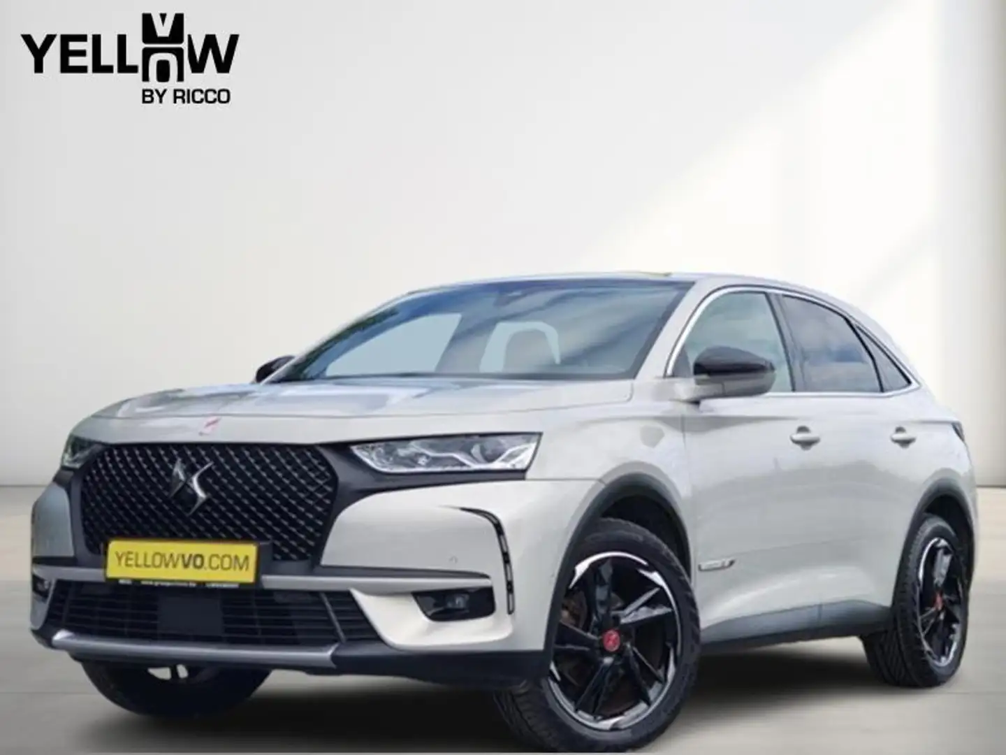 DS Automobiles DS 7 Crossback Performance Line / EAT8 Bianco - 1